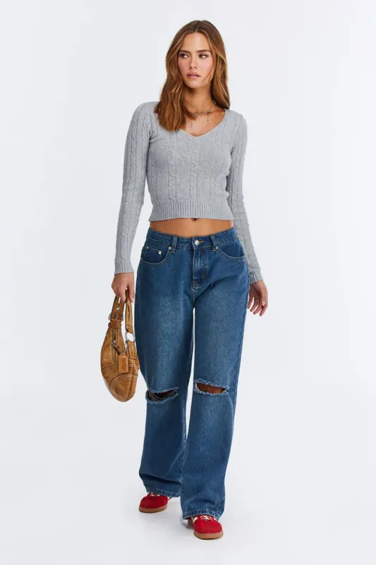 סוודר Woolly Wonderland סריגת צמות sold by Adika