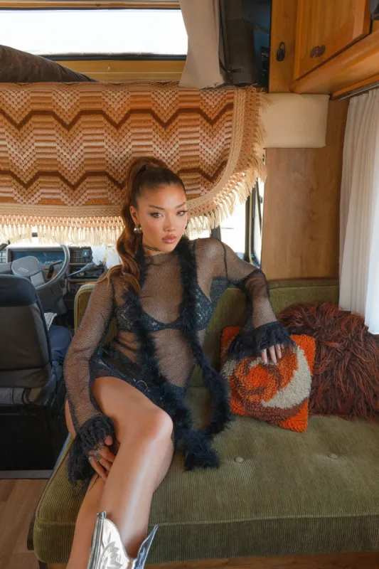 שמלת רשת La La Land סיומת נוצות sold by Adika