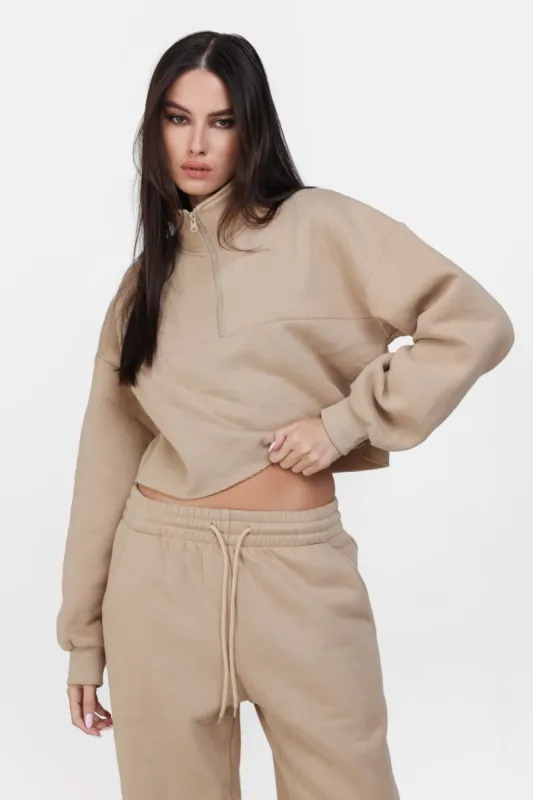 סווטשירט קרופ Cozy Dream סיומת גזורה sold by Adika