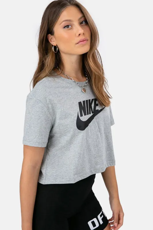 טי-שירט קרופ לוגו מודפס // NIKE sold by Adika