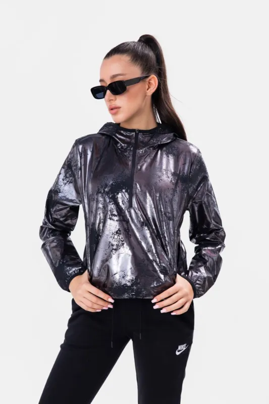 ג'קט ניילון גימור מטאלי // NIKE sold by Adika