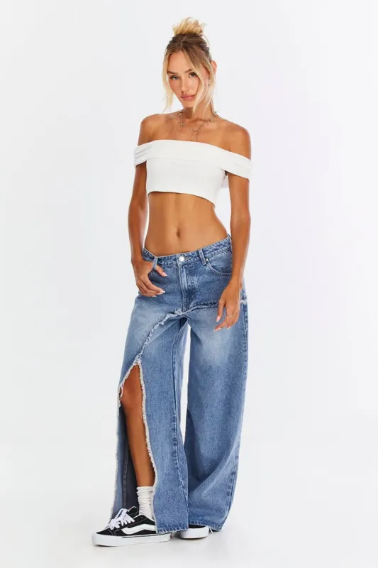 מכנסי ג'ינס To the Left בשילוב קרע sold by Adika