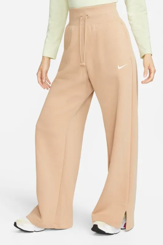 מכנסי טרנינג גזרה רחבה // NIKE sold by Adika