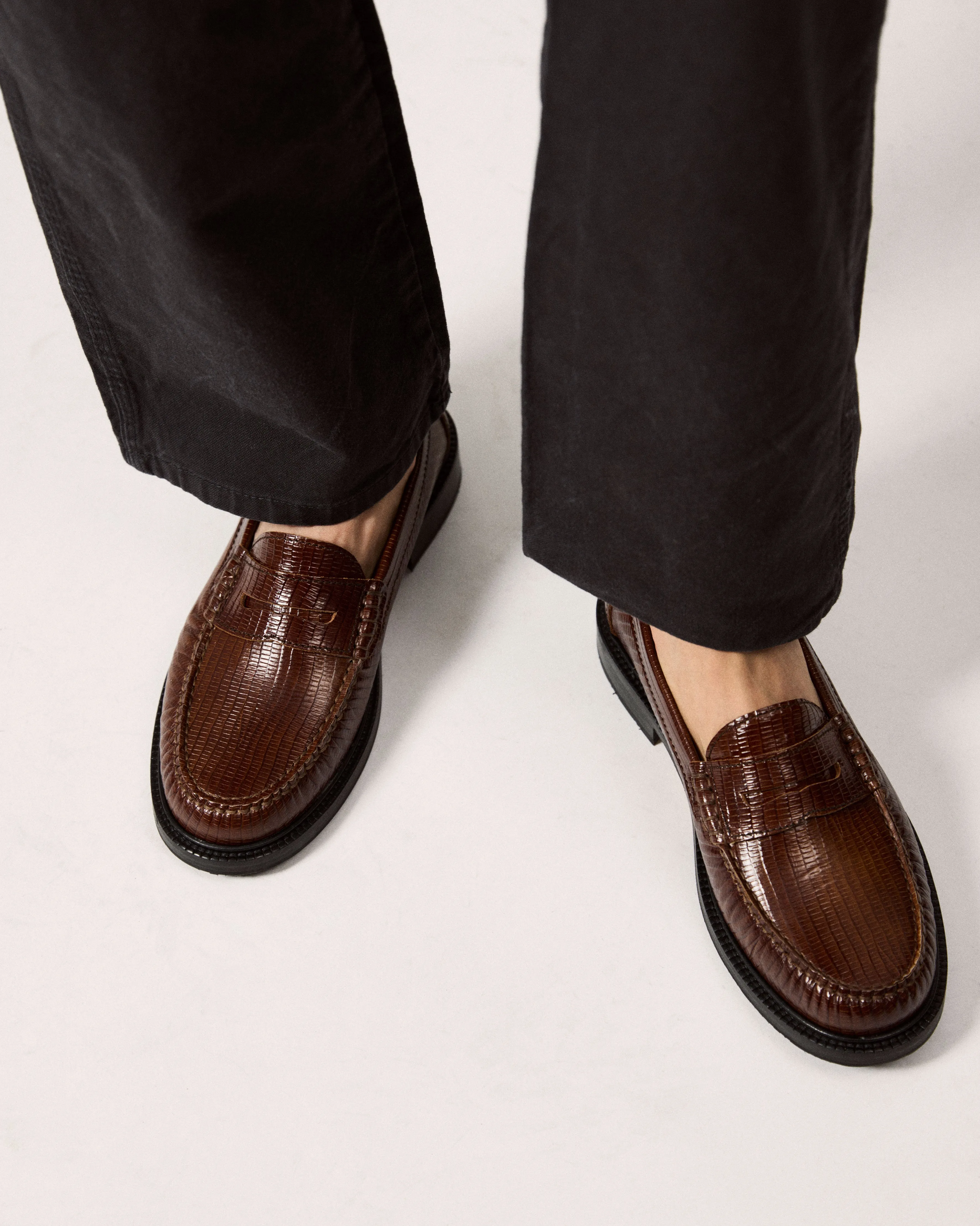 YARDEE MOCASSIN LOAFER sold by VINNY's product image thumbnail 2