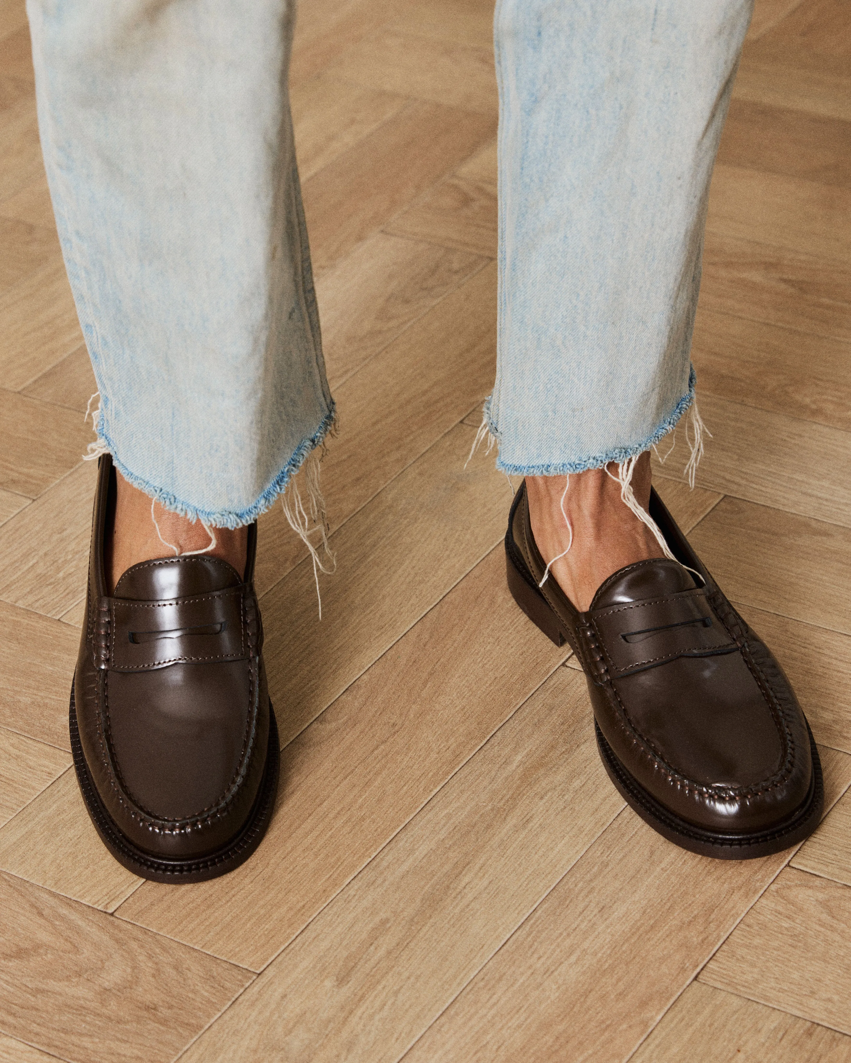 YARDEE MOCCASIN LOAFER sold by VINNY's product image thumbnail 3