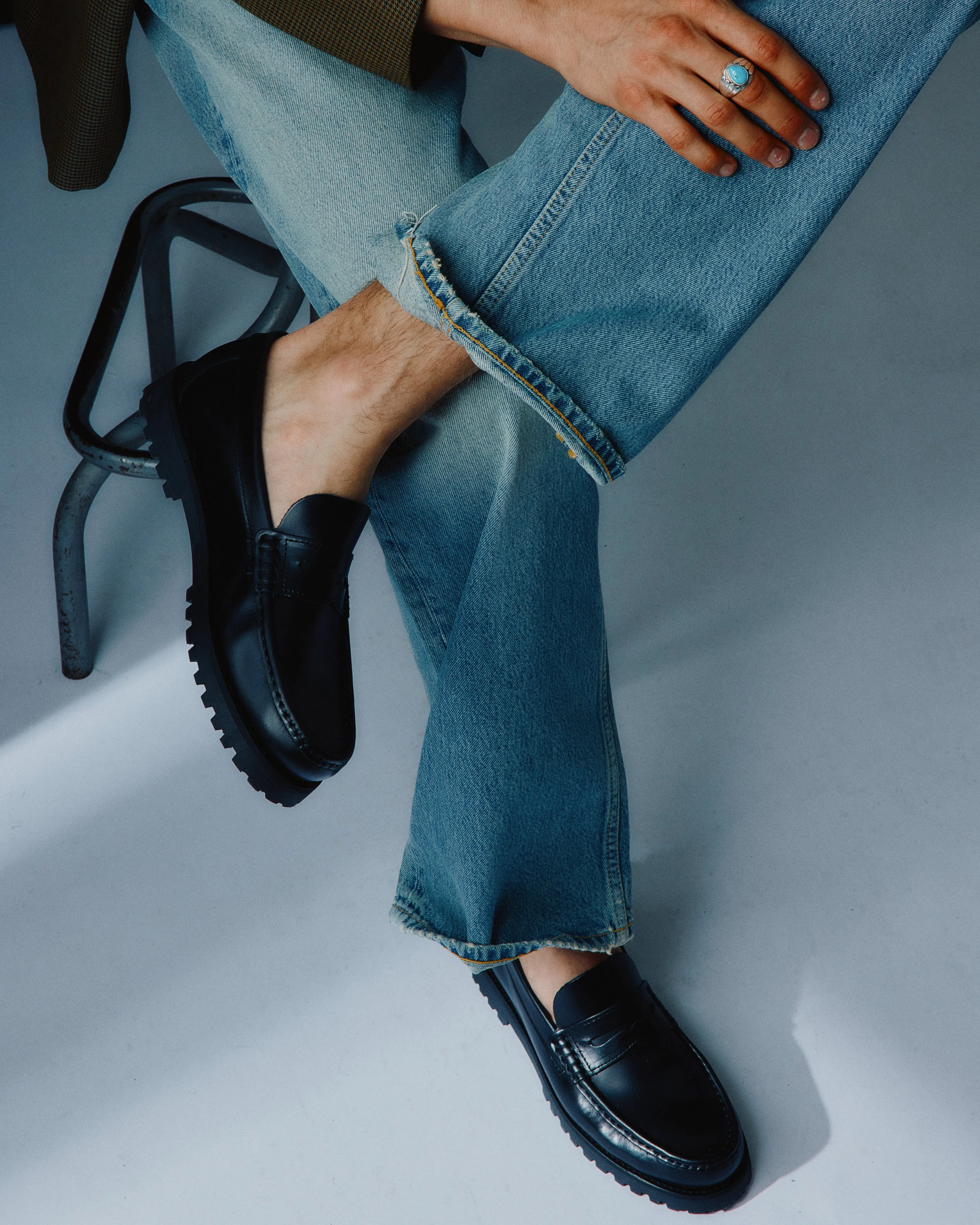 LEE LAKE sold by VINNY's product image thumbnail 2