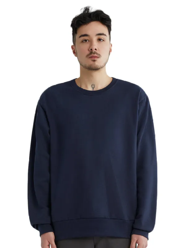Crewneck Essential - Navy sold by C'est beau