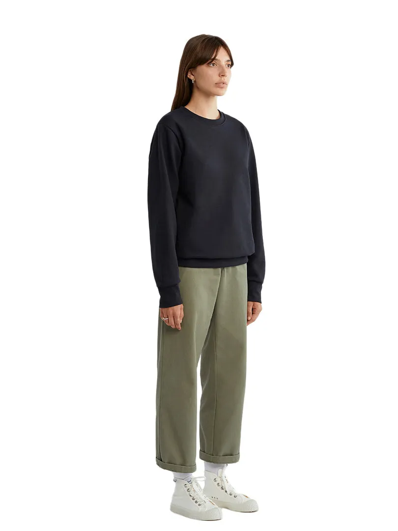 Crewneck Essential - Black sold by C'est beau product image thumbnail 3