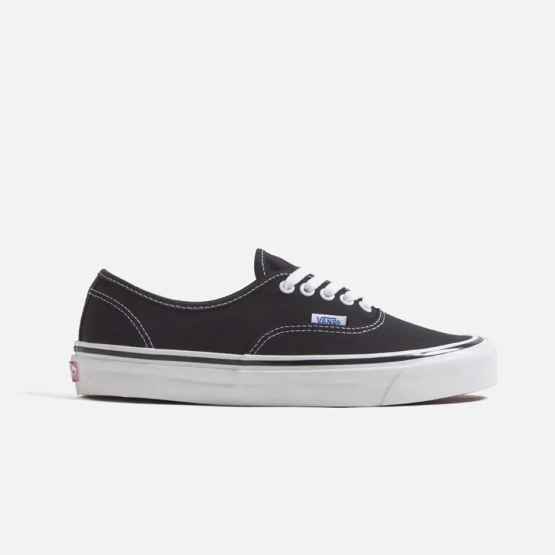 UA Authentic 44 DX (ANAHEIM FACTORY) BLACK sold by Hobbyism