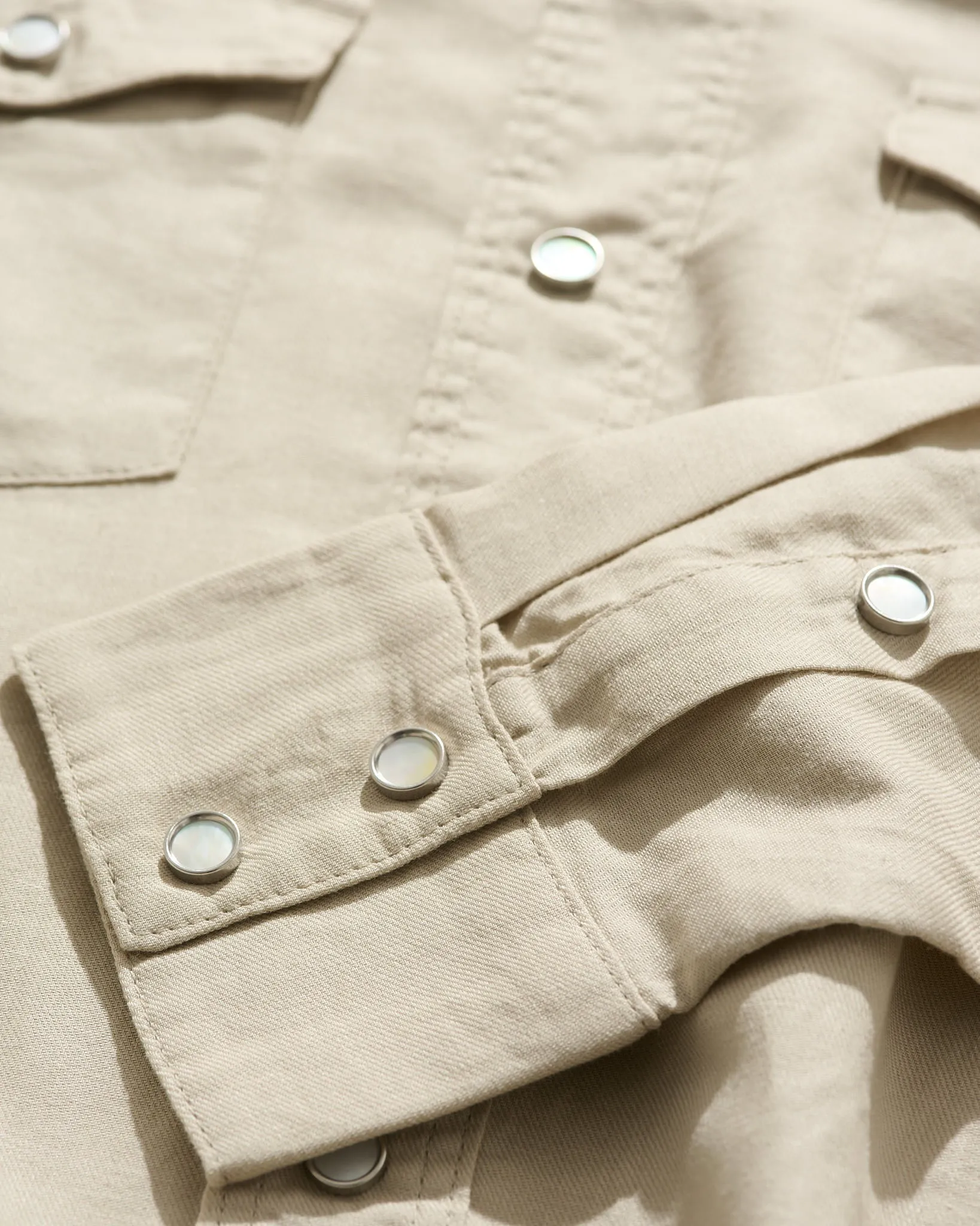 Lightweight Roper Shirt in Beige Brushed Cotton/Linen sold by Rubato product image thumbnail 3