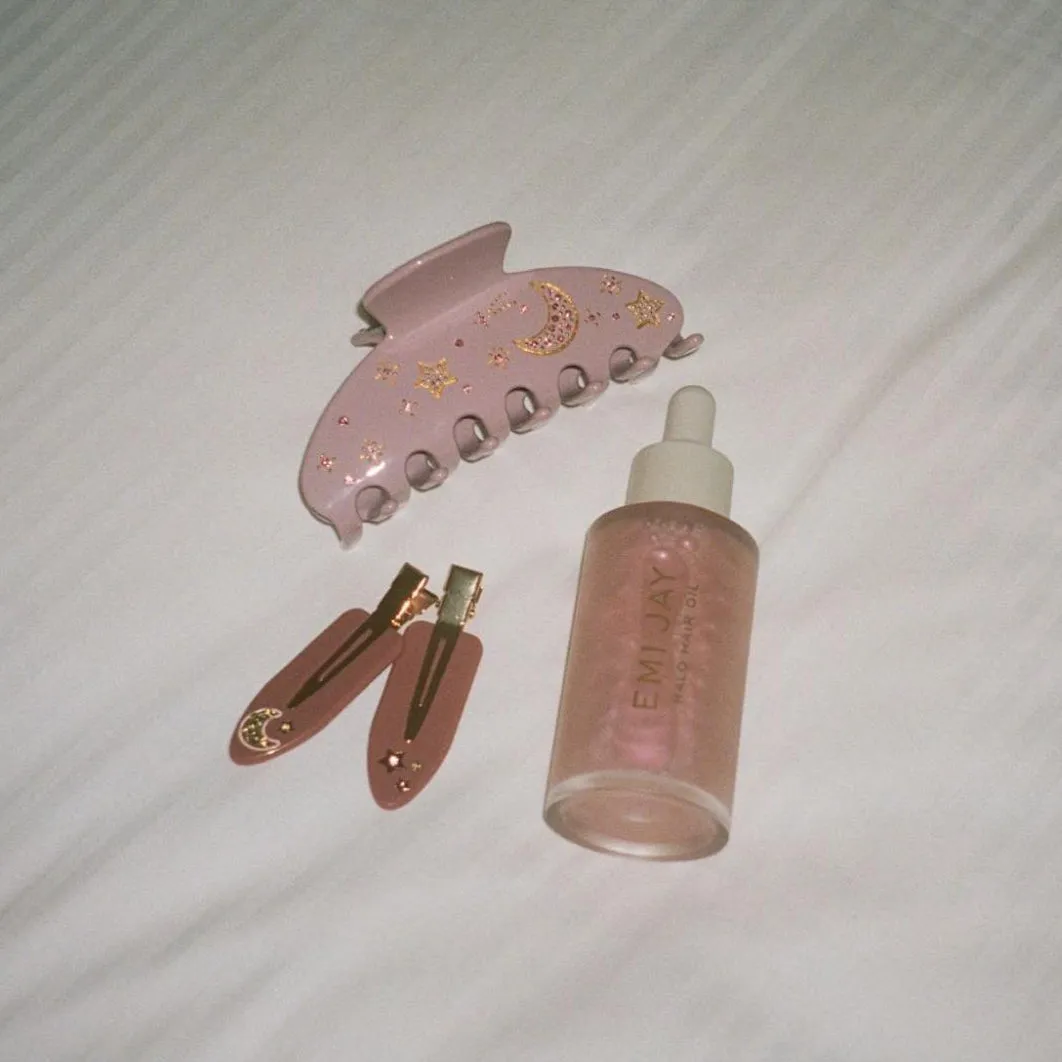 Big Effing Clip in Moonlight sold by Emi Jay product image thumbnail 2