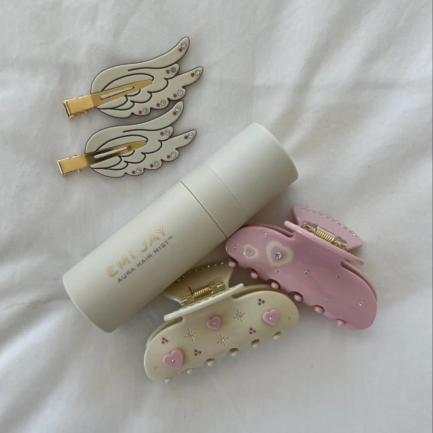 Popstar Clips in Dove Wing sold by Emi Jay product image thumbnail 3