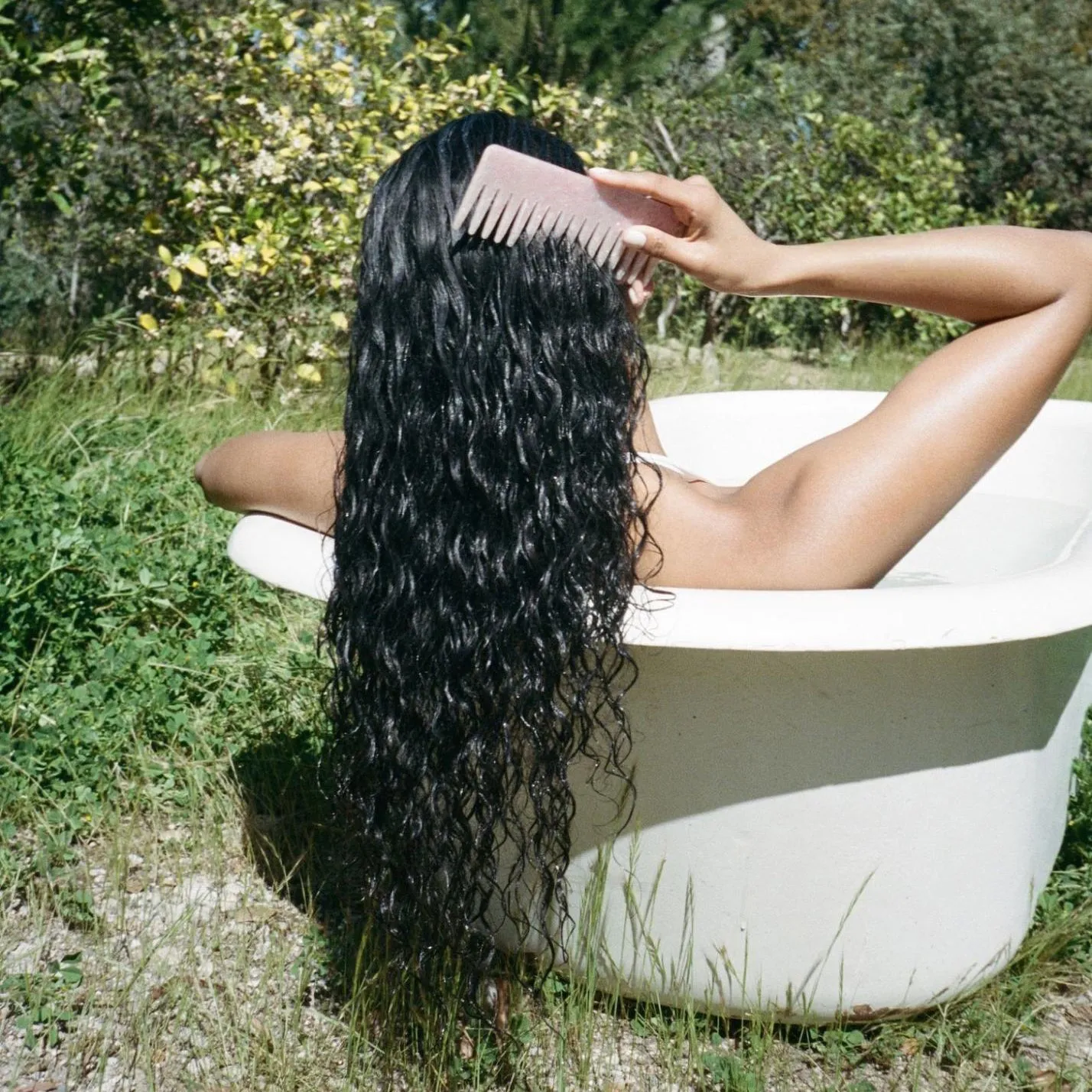 Detangling Comb in Pink Sugar sold by Emi Jay product image thumbnail 2