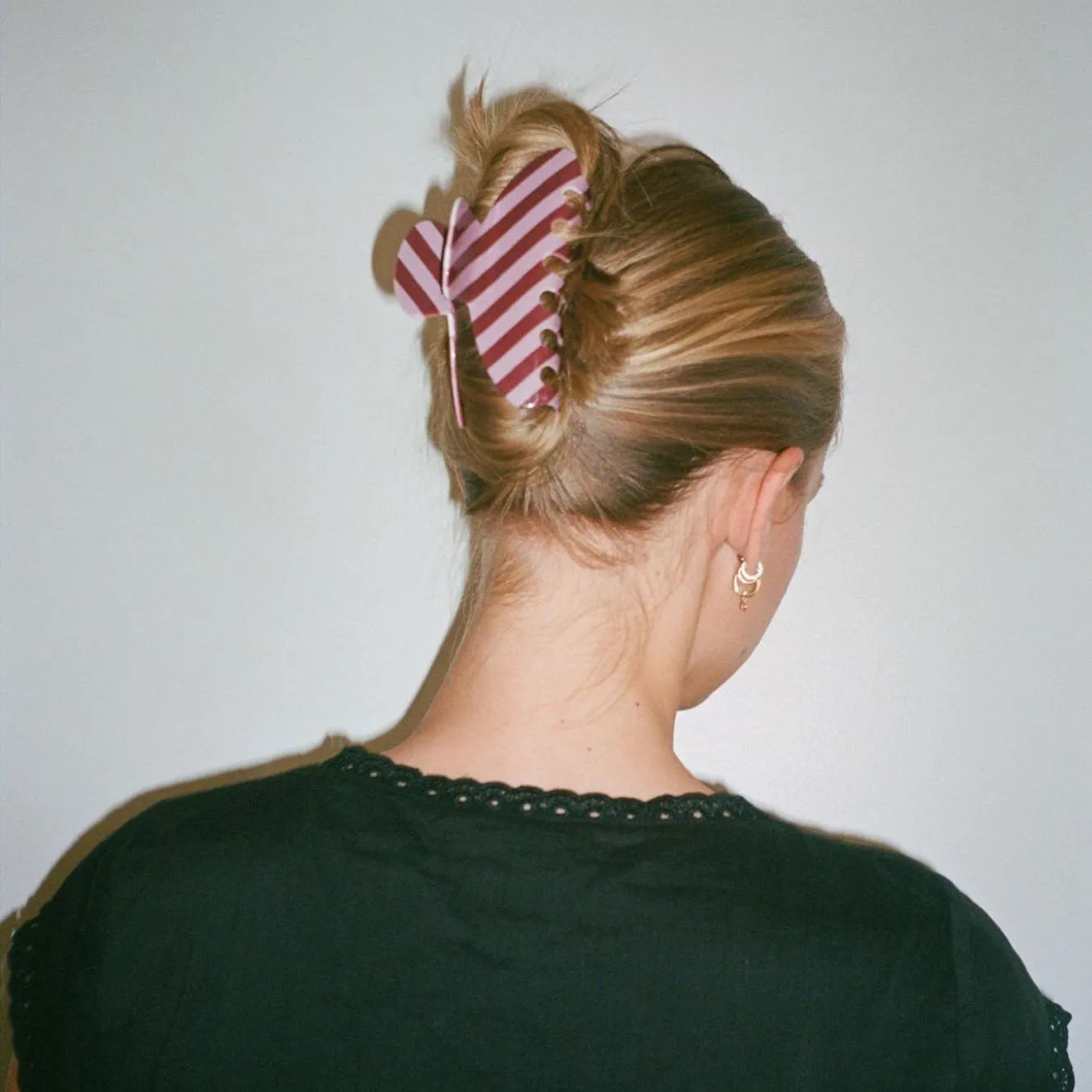 Big Effing Clip in Mulberry sold by Emi Jay product image thumbnail 3