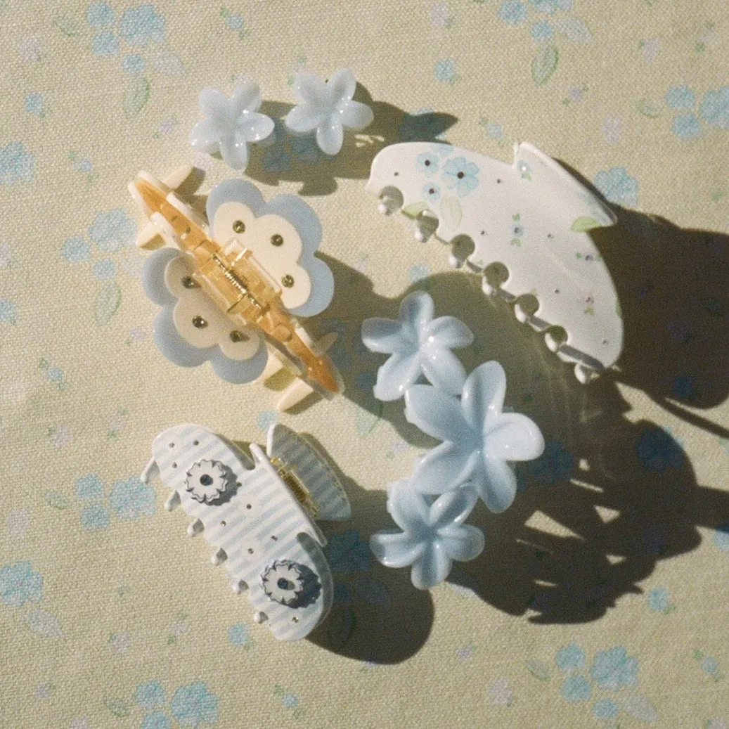 Miss Super Bloom Clip in Jelly Cloud sold by Emi Jay product image thumbnail 2