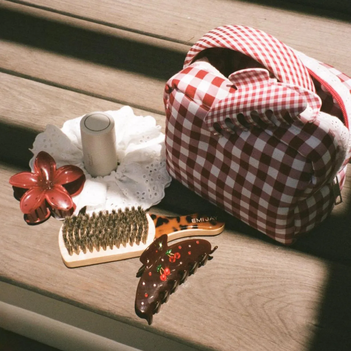 Big Effing Clip in Wild Cherry sold by Emi Jay product image thumbnail 3