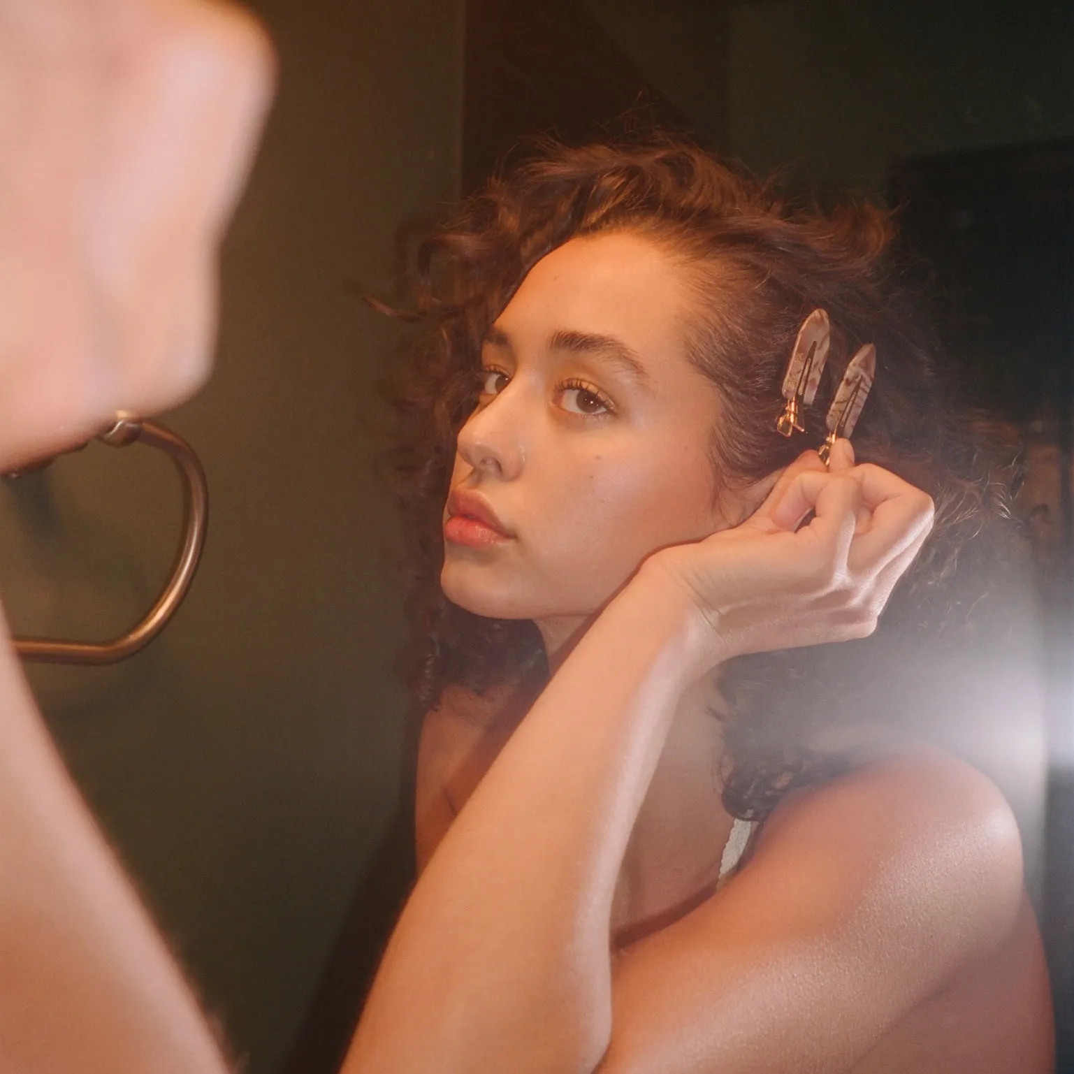 Popstar Clips in Aura sold by Emi Jay product image thumbnail 2