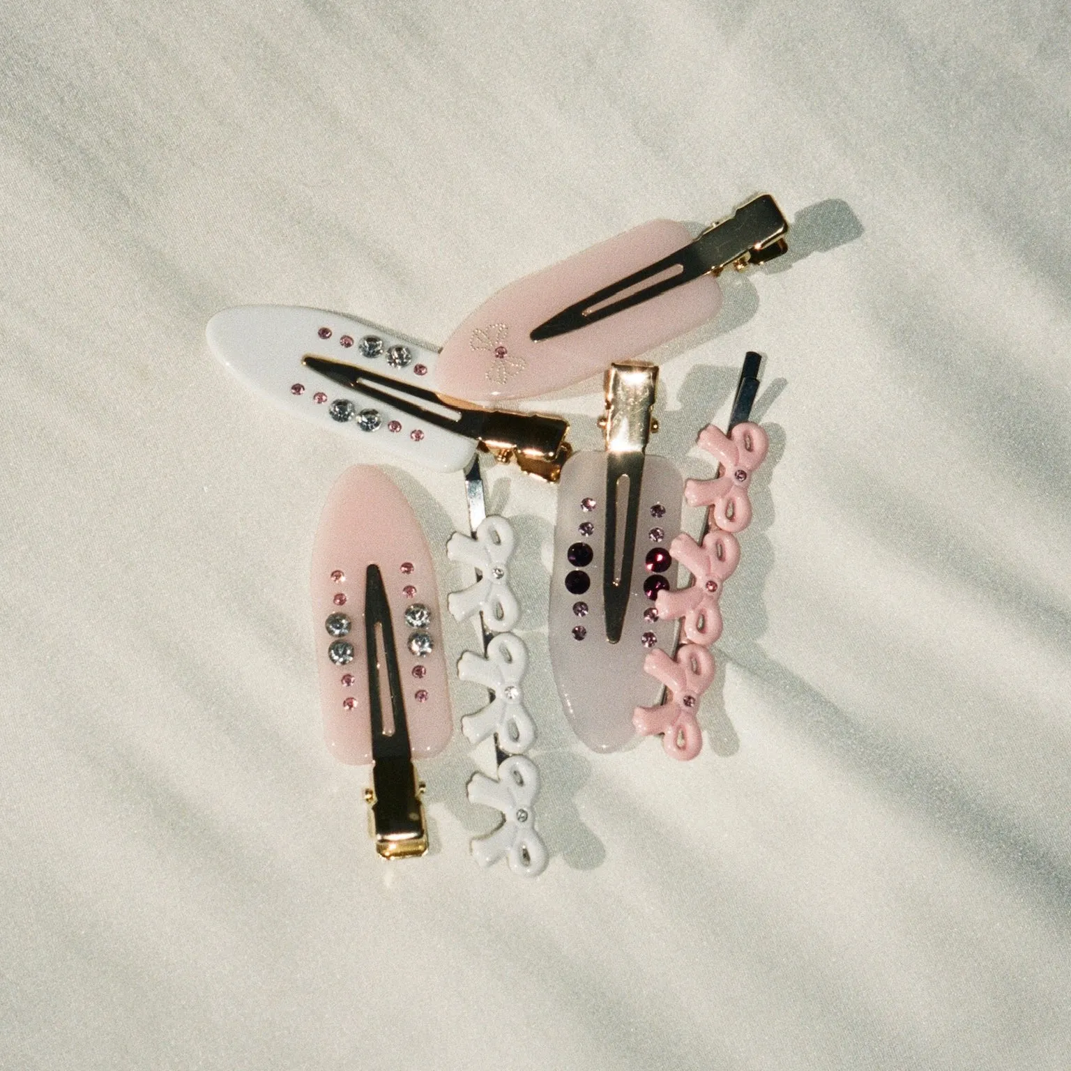 Popstar Clips in High Maintenance sold by Emi Jay product image thumbnail 2