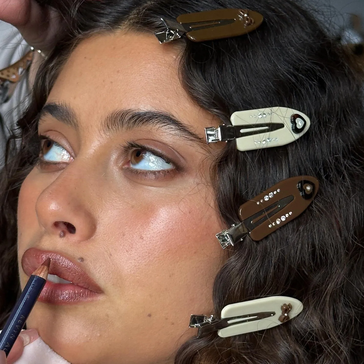 Popstar Clips in Hazelnut Hug sold by Emi Jay product image thumbnail 5