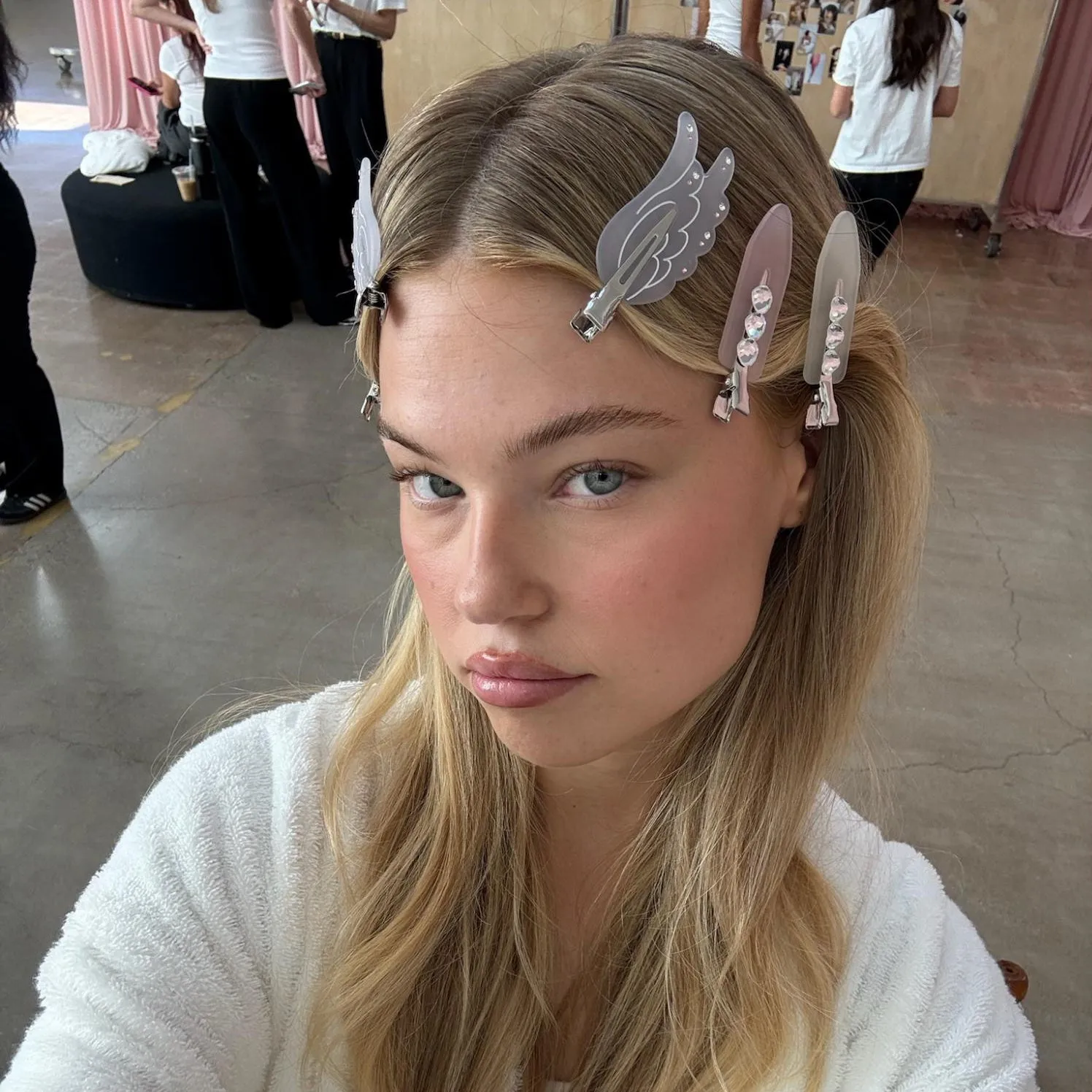 Popstar Clips in Soft n Sweet sold by Emi Jay product image thumbnail 4