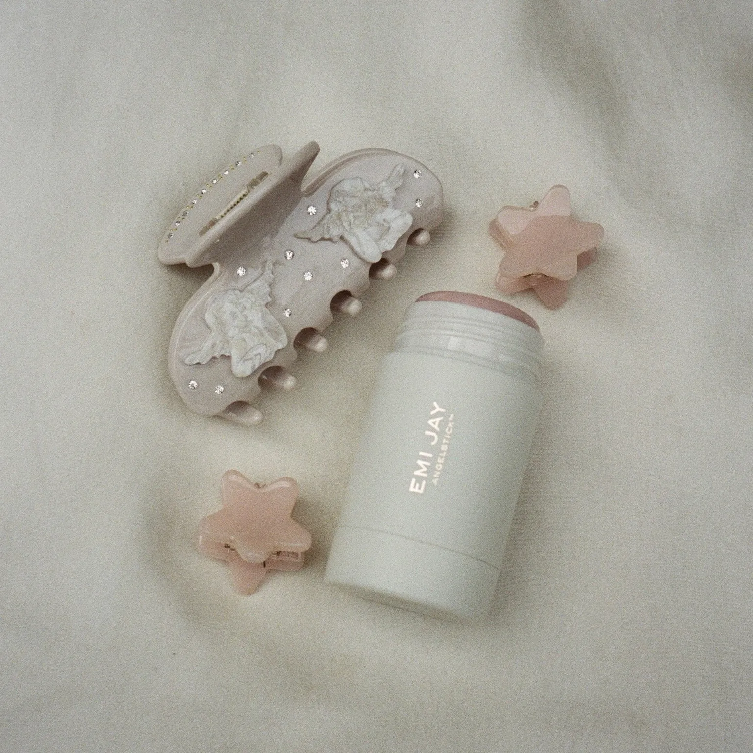 Sweetheart Clip in Cream Angel Wings sold by Emi Jay product image thumbnail 3