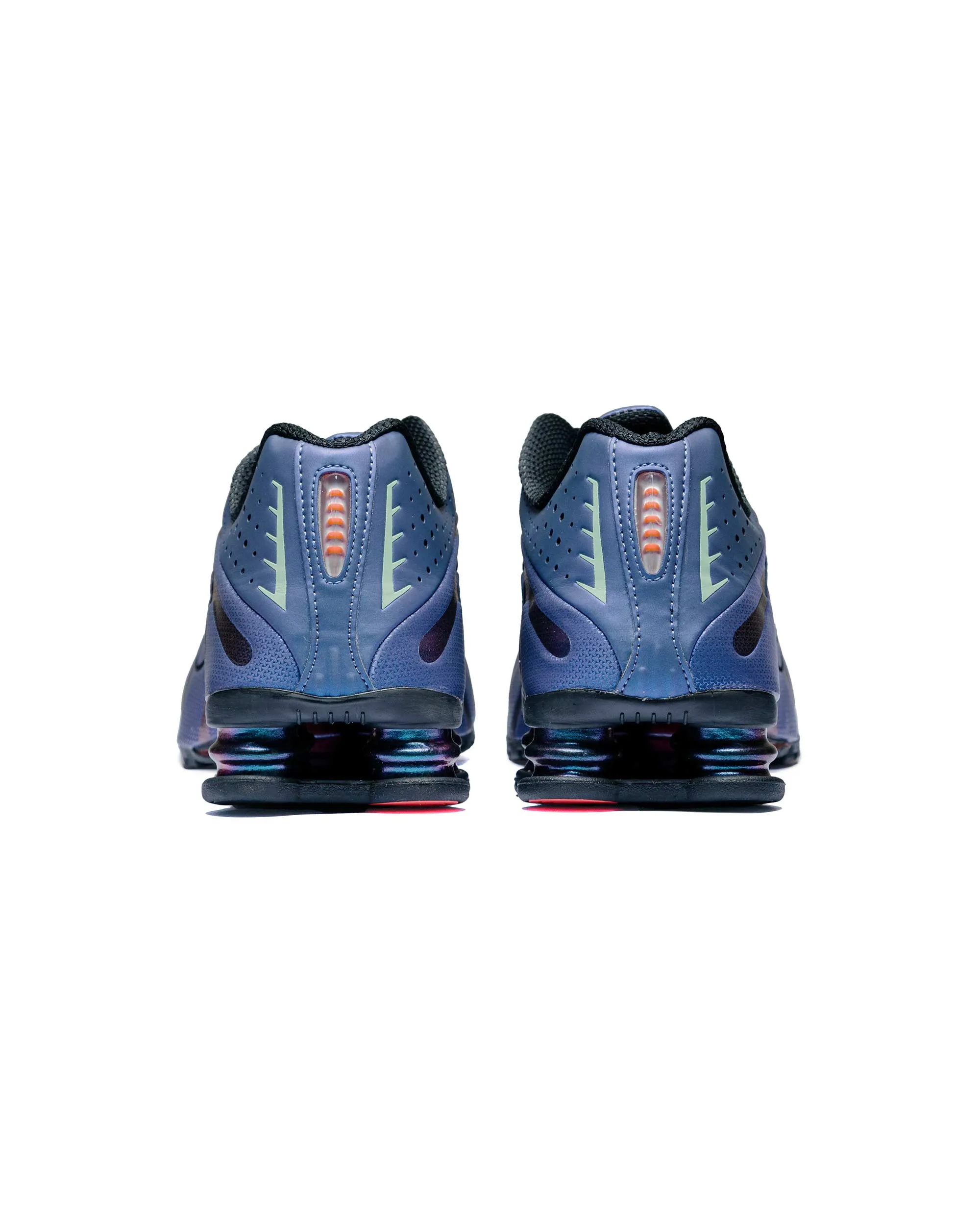 Nike Shox R4 'Iridescent' sold by Lost & Found product image thumbnail 4