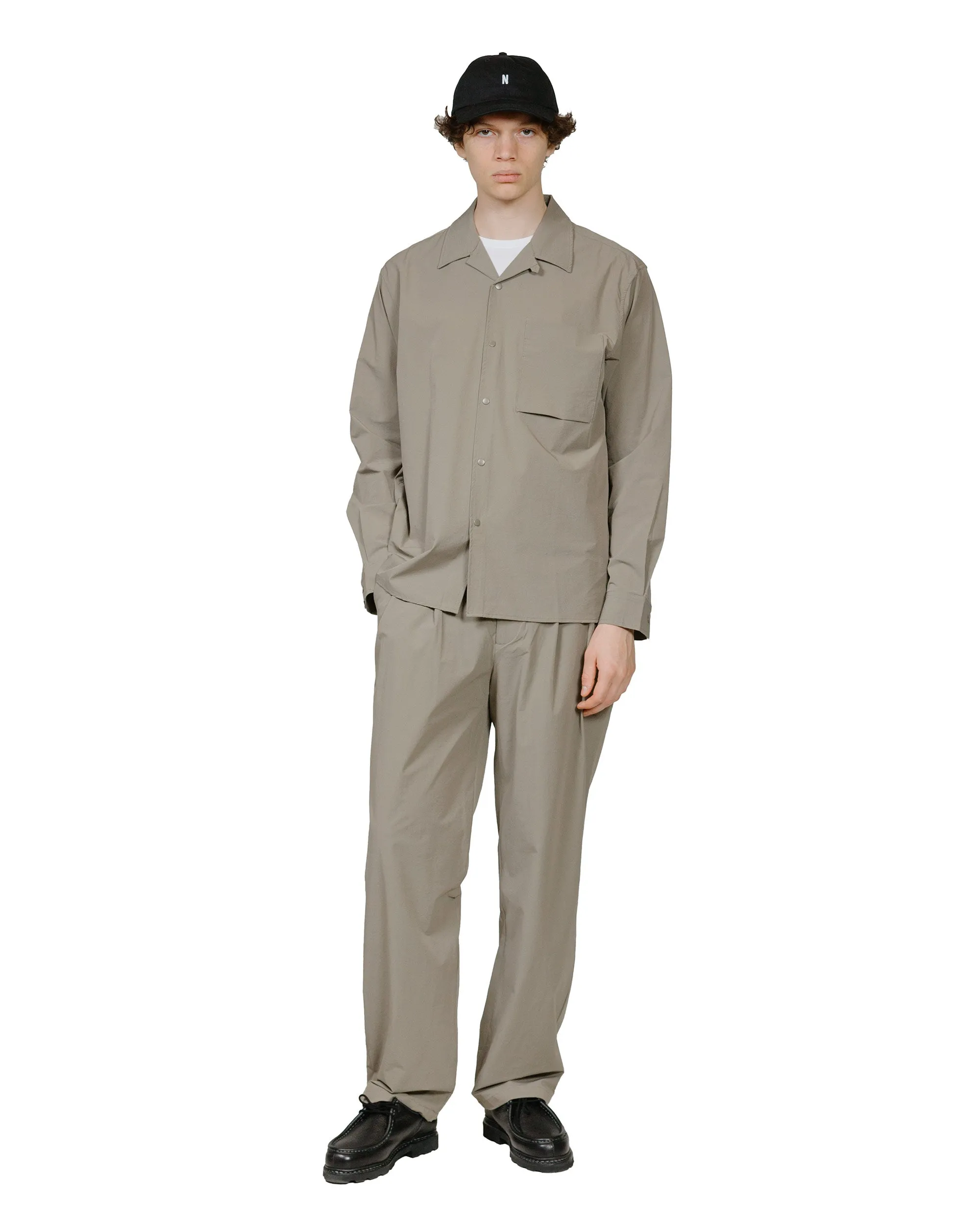 Norse Projects Benn Travel Light Pants Concrete Grey sold by Lost & Found product image thumbnail 4