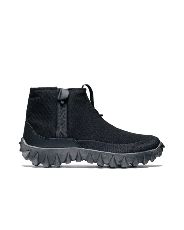 Salomon Snowclog Mid Black sold by Lost & Found