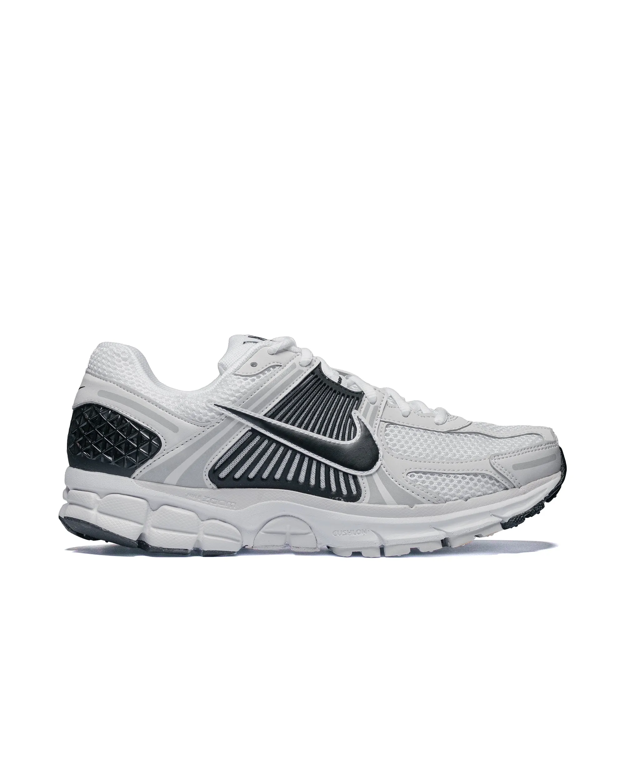 Nike Zoom Vomero 5 White/Platinum Tint/Black sold by Lost & Found