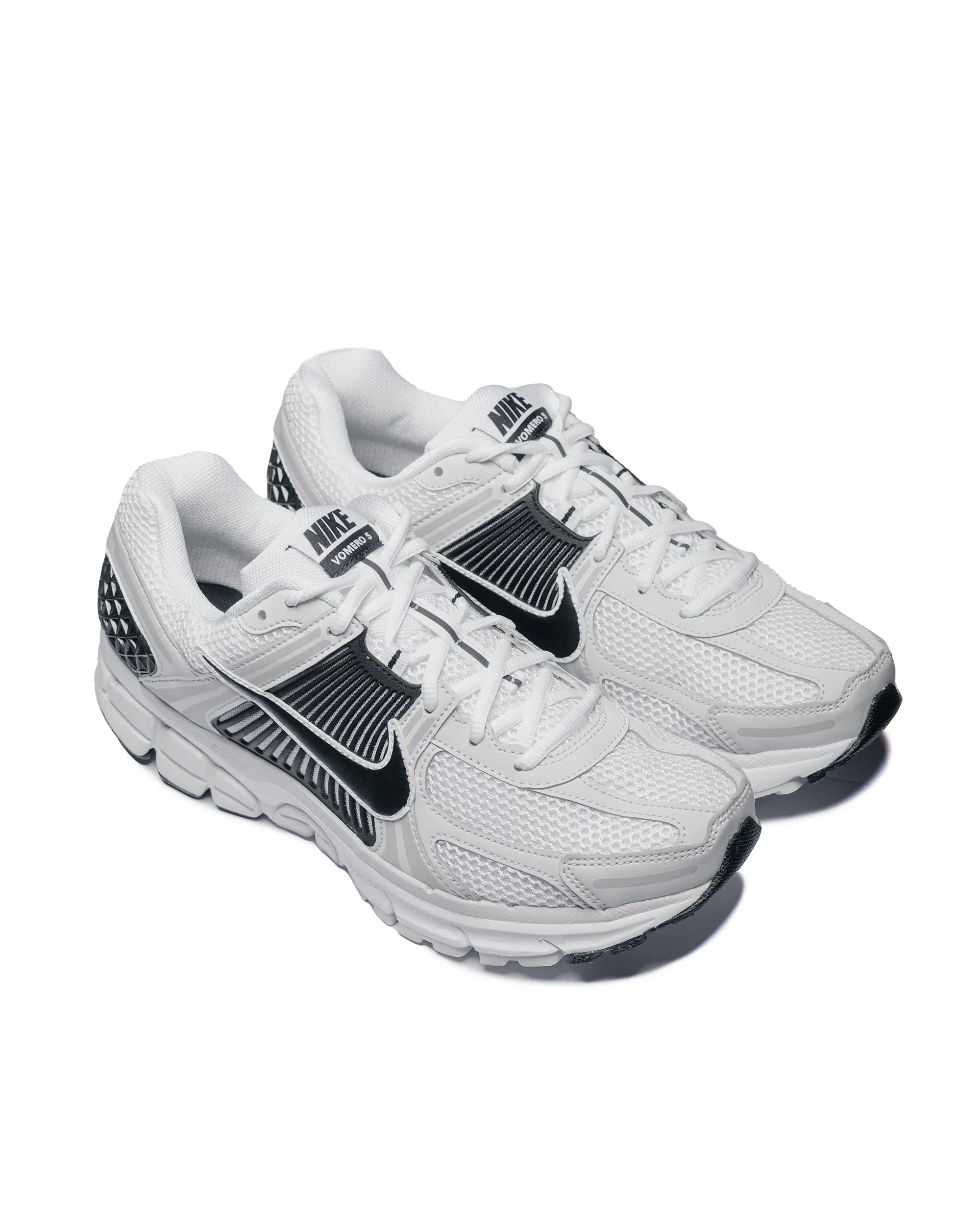 Nike Zoom Vomero 5 White/Platinum Tint/Black sold by Lost & Found product image thumbnail 2