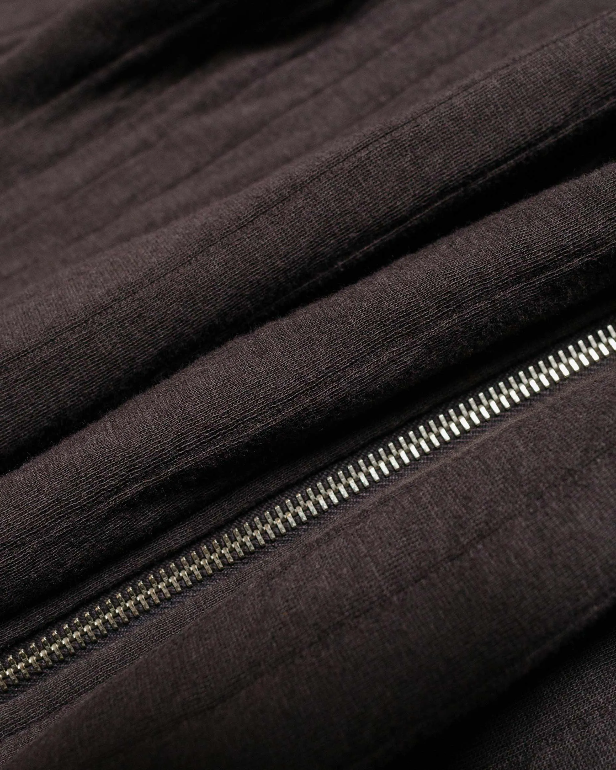 Lady White Co. Quilted Zip Up Tire Black sold by Lost & Found product image thumbnail 5