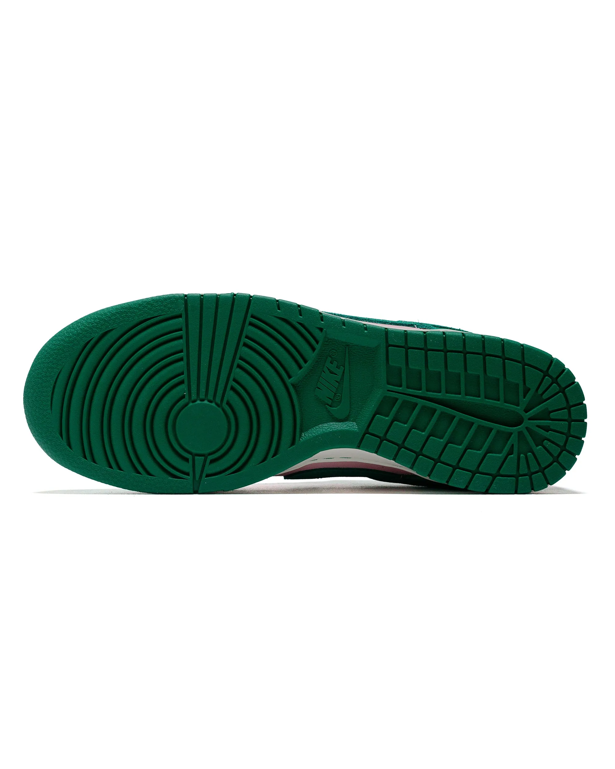 Nike Dunk Low Retro SE Medium Soft Pink/Sail/Malachite sold by Lost & Found product image thumbnail 5