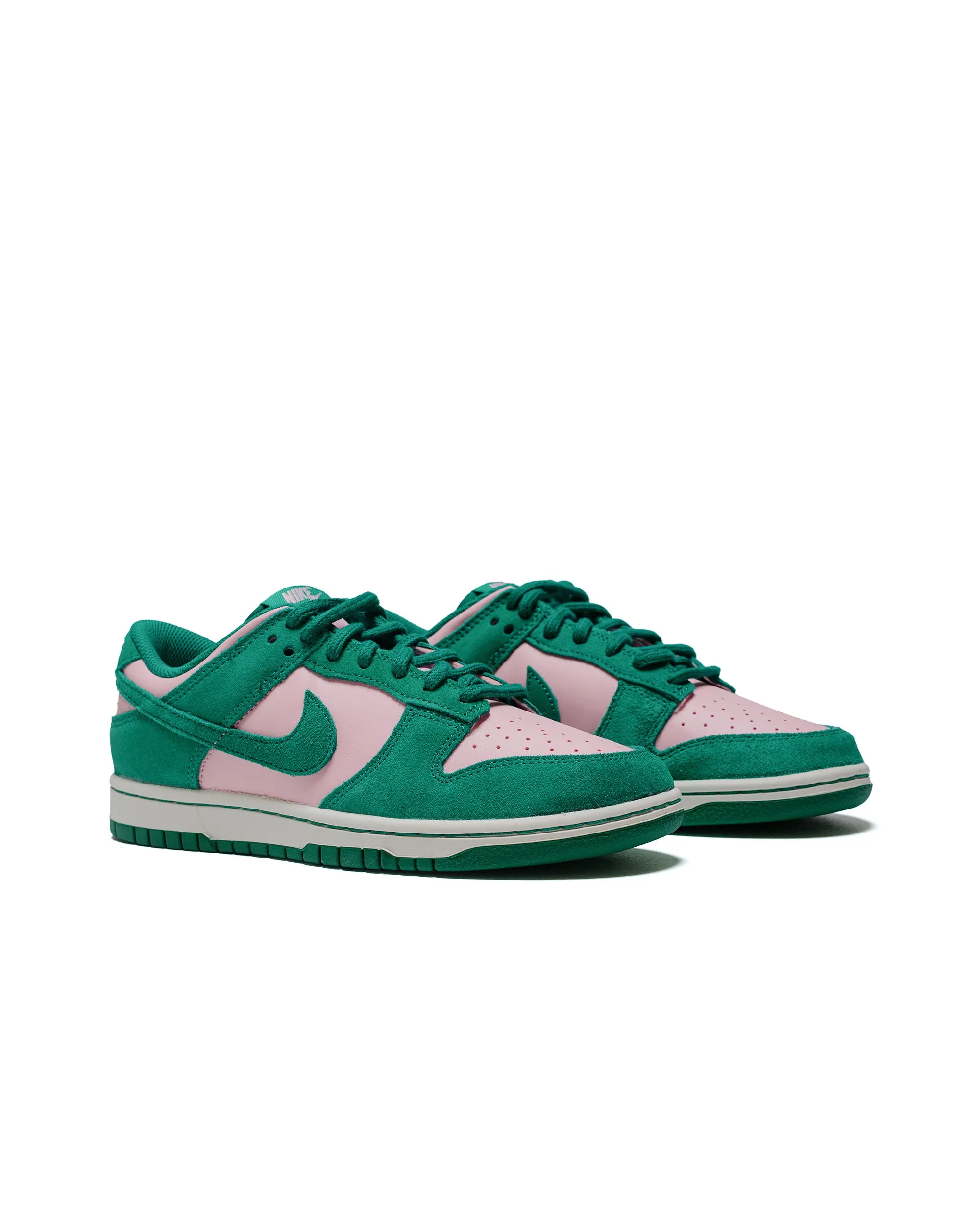 Nike Dunk Low Retro SE Medium Soft Pink/Sail/Malachite sold by Lost & Found product image thumbnail 2