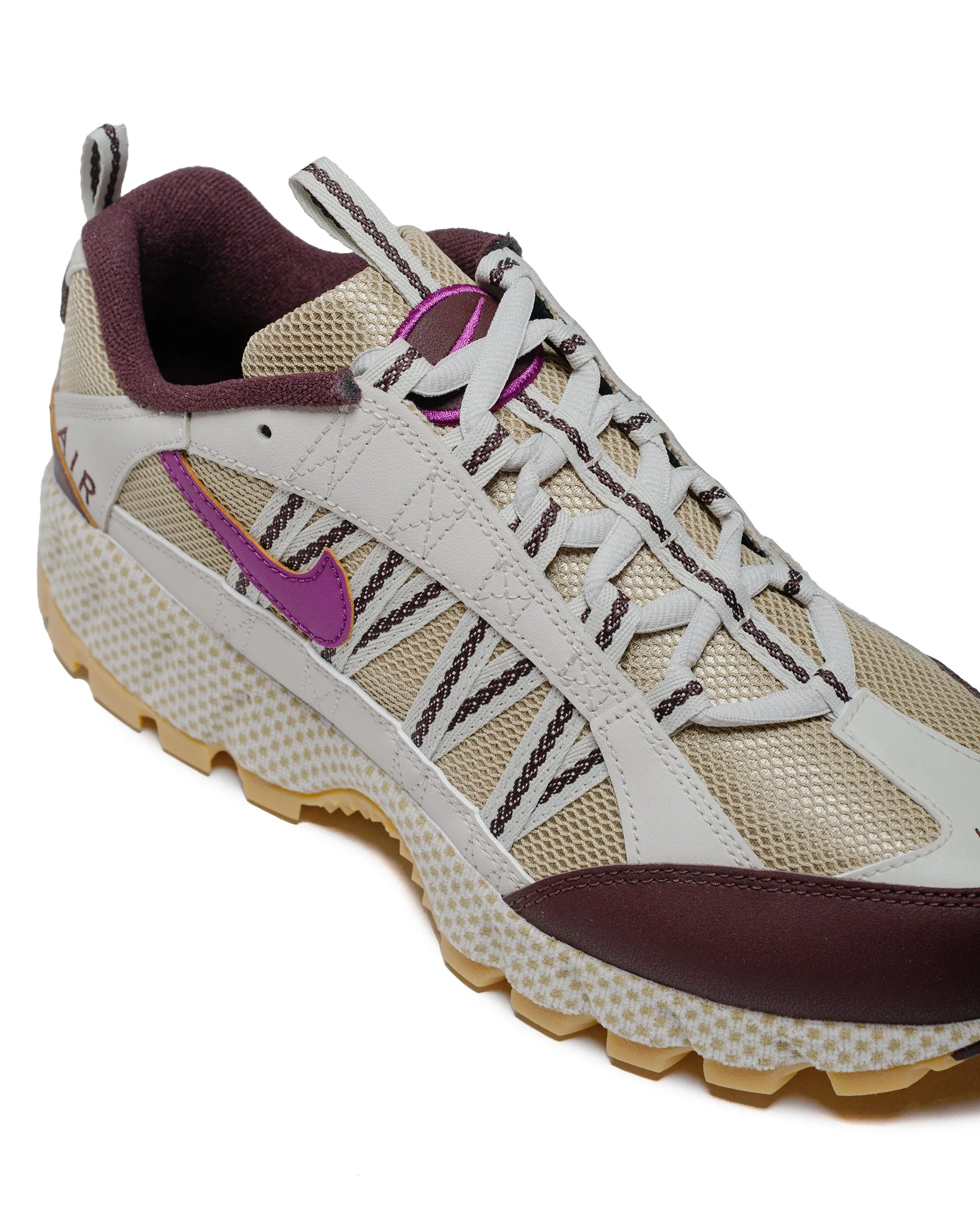 Nike Air Humara 'Viotech' sold by Lost & Found product image thumbnail 3
