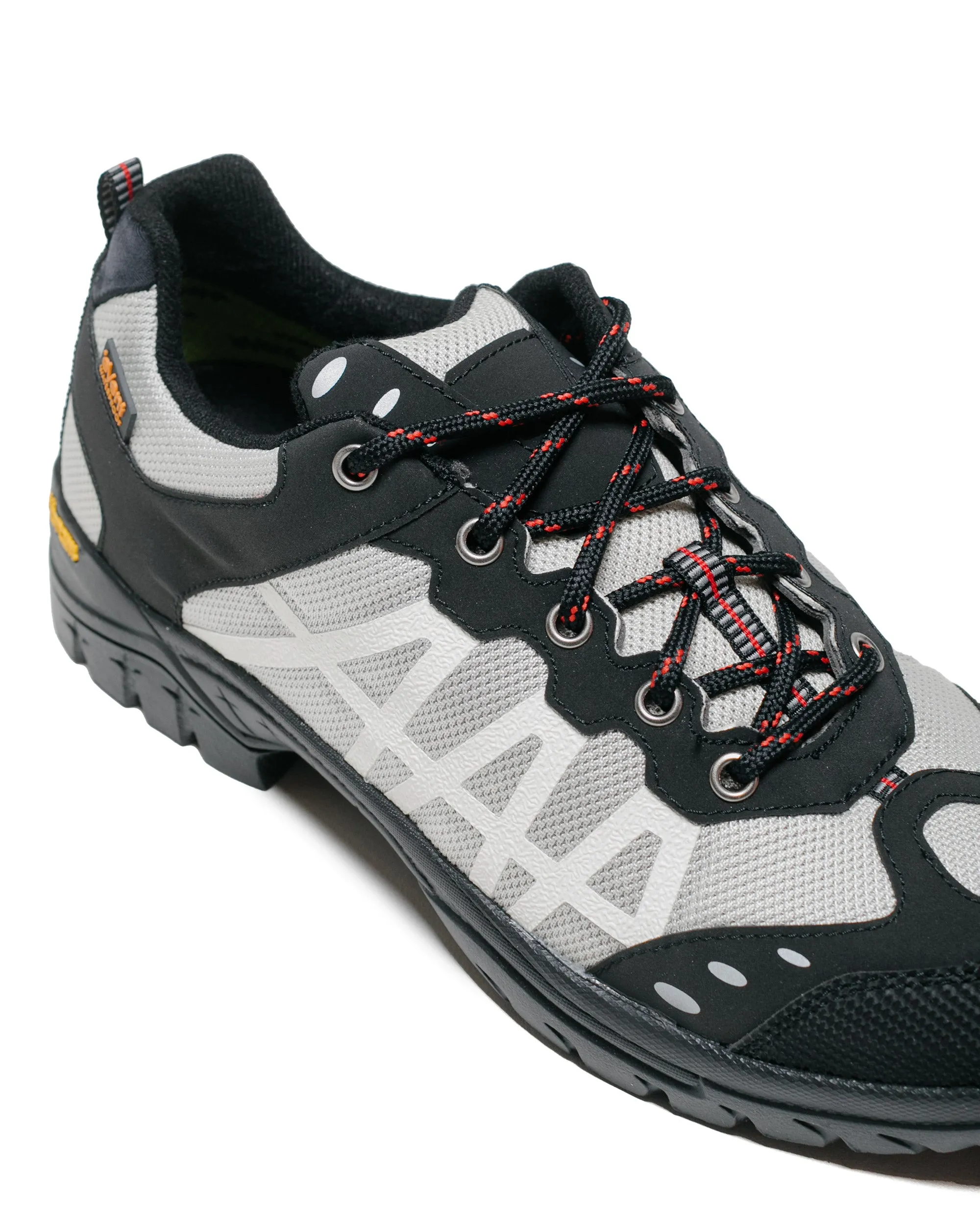 Reproduction of Found Russian Military Trainer 6400CE White sold by Lost & Found product image thumbnail 3