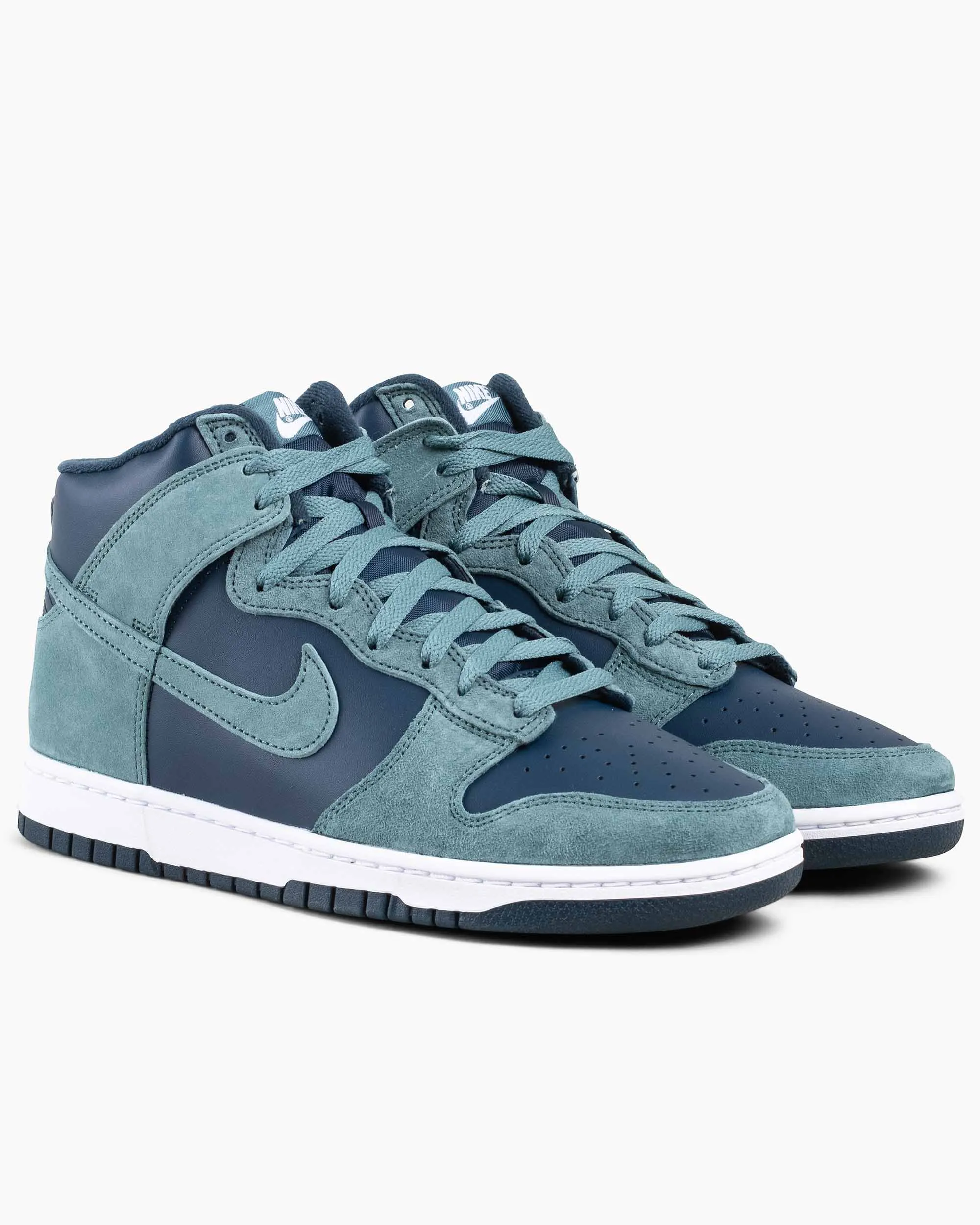 Nike Dunk High Retro PRM Armory Navy sold by Lost & Found product image thumbnail 2