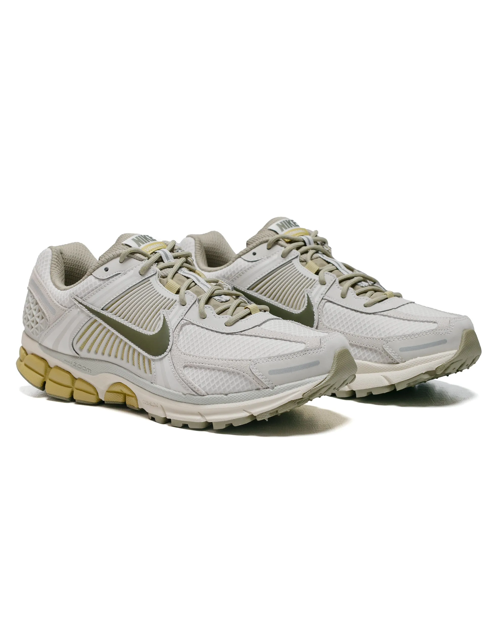 Nike Zoom Vomero 5 Light Bone/Phantom sold by Lost & Found product image thumbnail 2