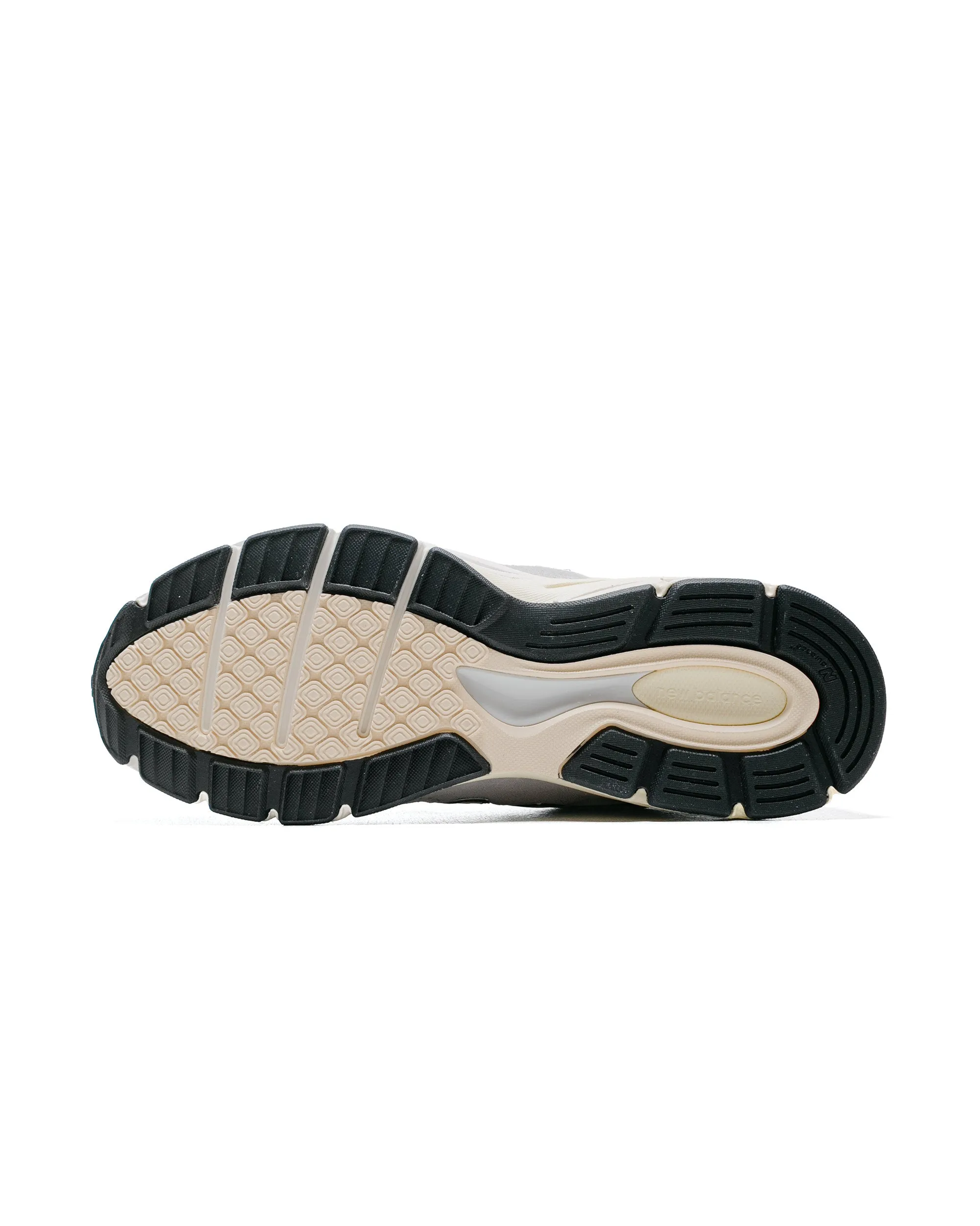 New Balance U990TG4 Grey/Black sold by Lost & Found product image thumbnail 5