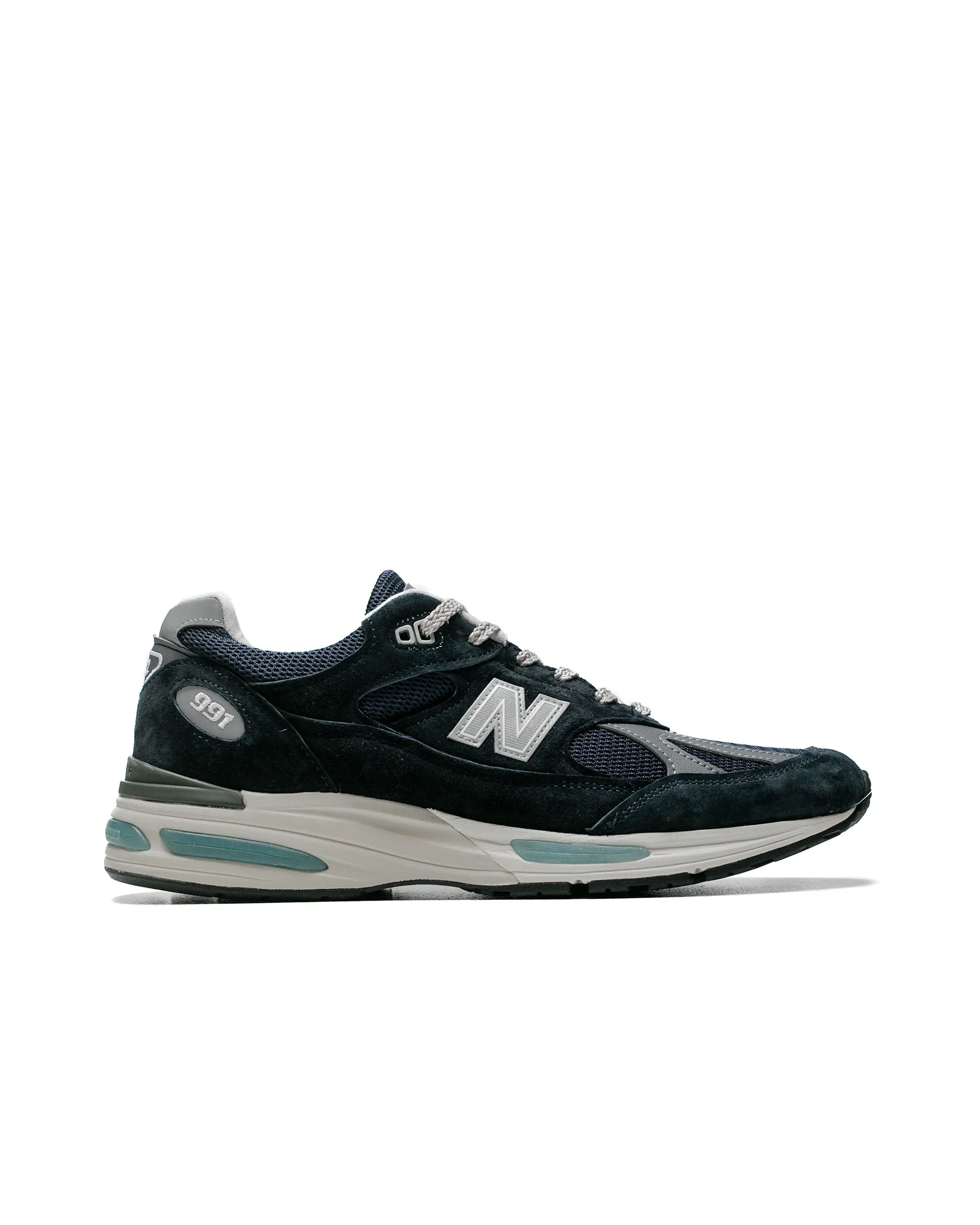 New Balance U991NV2 Dark Navy/Smoked Pearl sold by Lost & Found