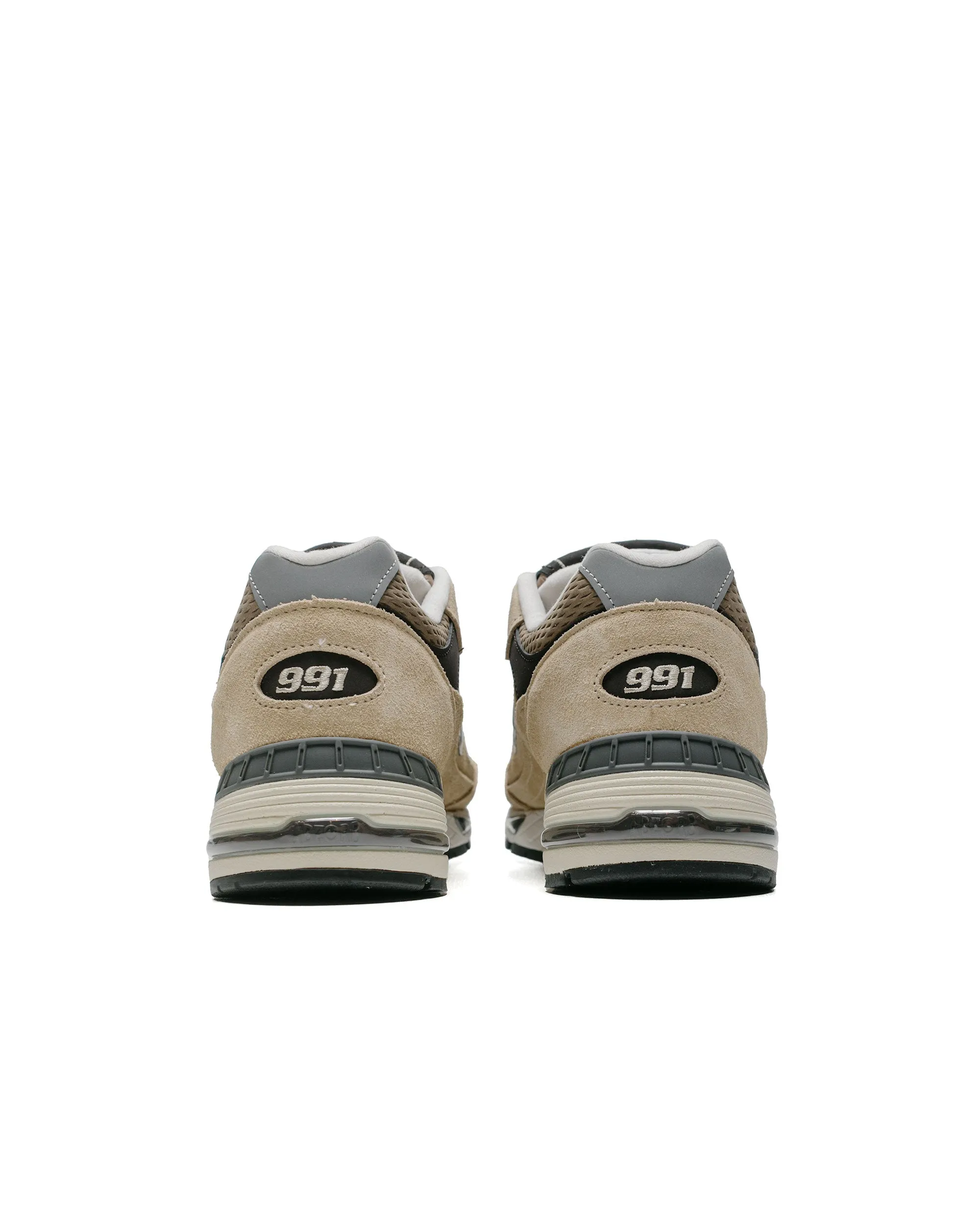 New Balance M991CGB Pale Khaki sold by Lost & Found product image thumbnail 4