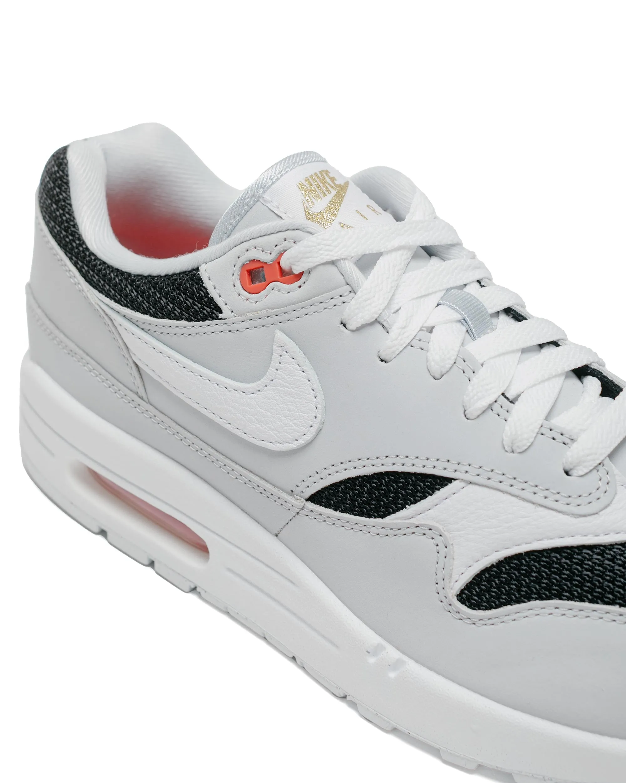 Nike Air Max 1 PRM Pure Platinum sold by Lost & Found product image thumbnail 3