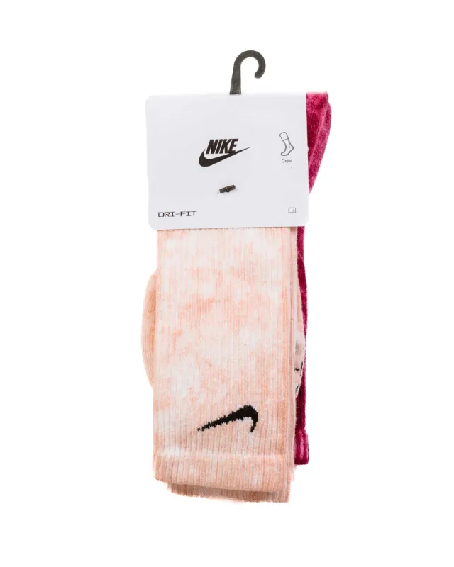 Nike Everyday Plus Cushioned Tie-Dye Crew Socks Red (2 Pack) sold by Lost & Found