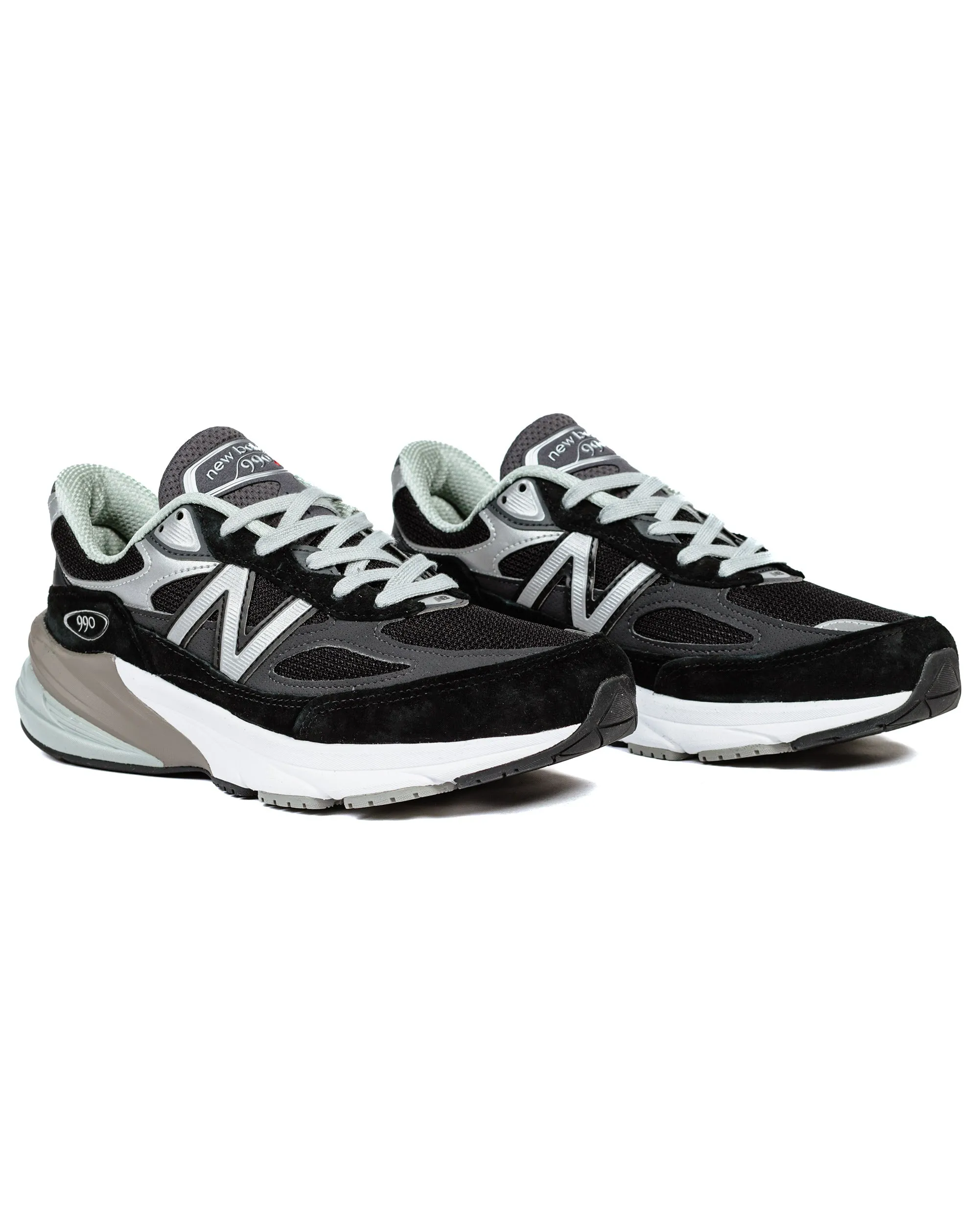 New Balance M990BK6 Black sold by Lost & Found product image thumbnail 2