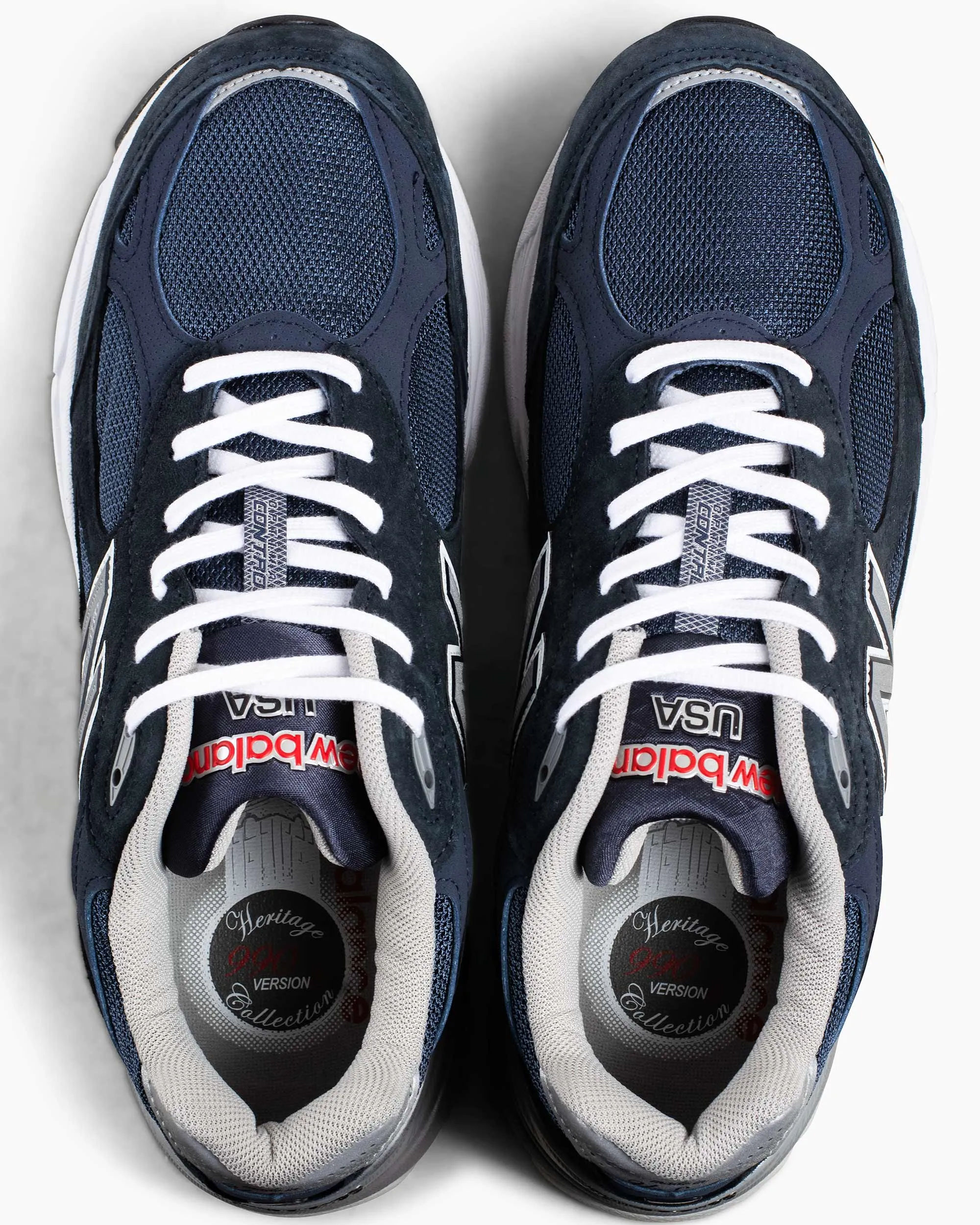 New Balance M990NB3 Navy sold by Lost & Found product image thumbnail 4
