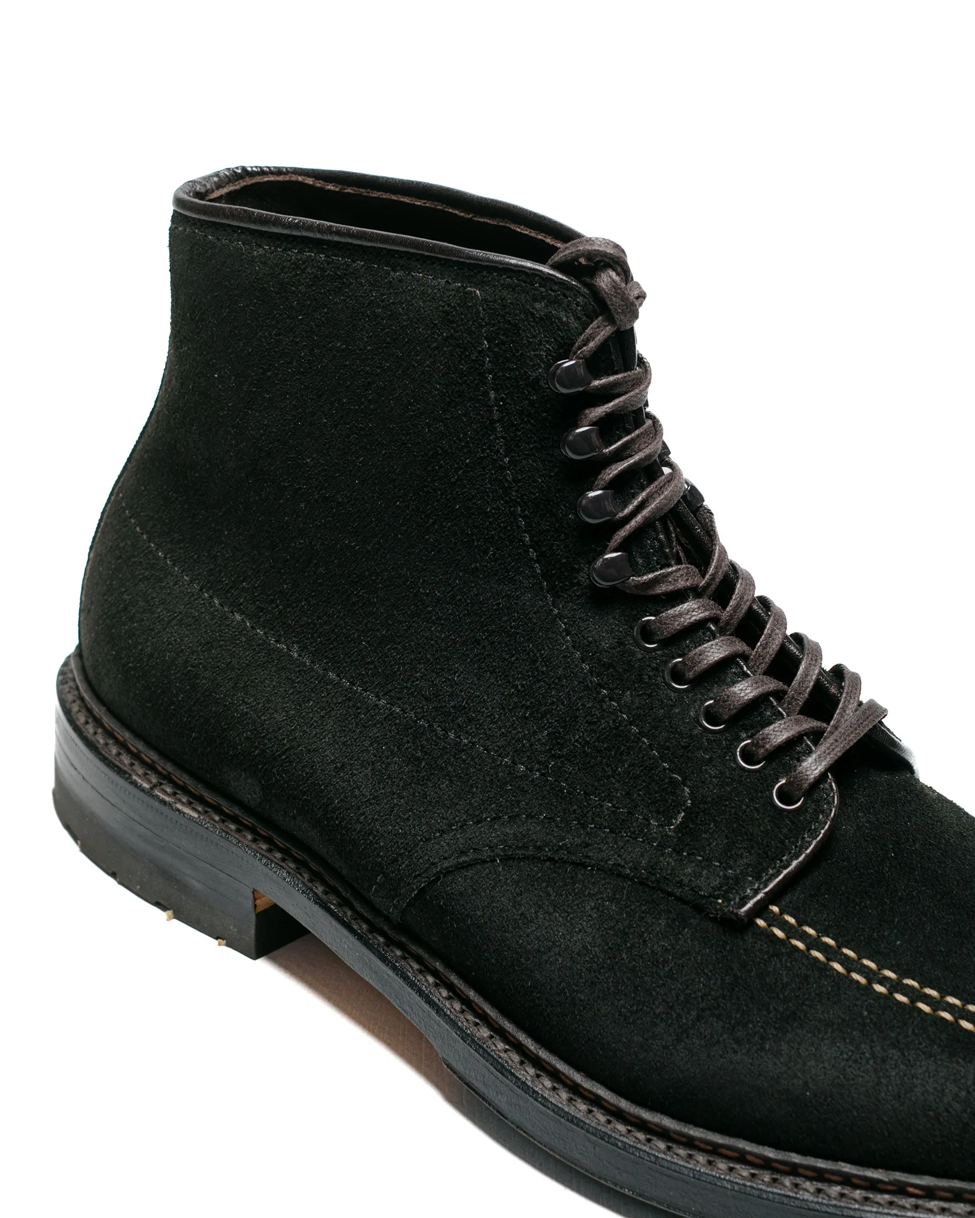 Alden Indy Boot Reverse Earth Chamois with Commando Sole G6902HC sold by Lost & Found product image thumbnail 3