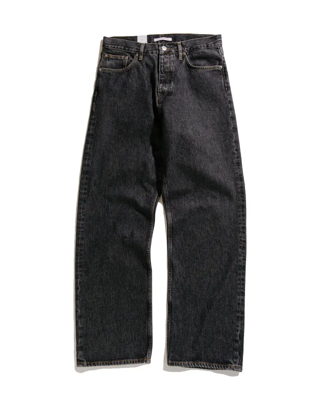 Sunflower Loose Black Rinse sold by Lost & Found