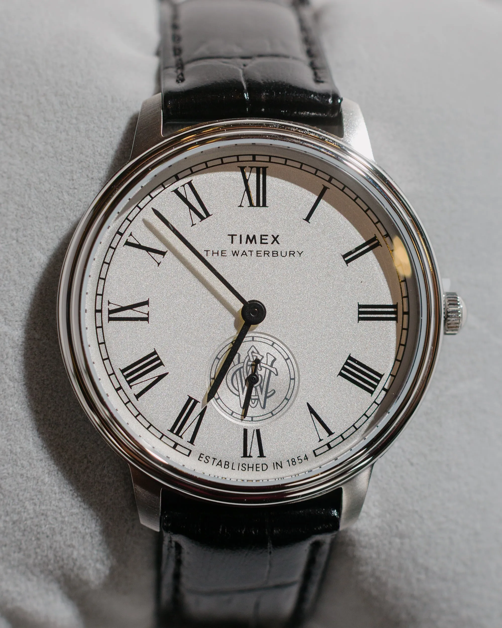 Timex Waterbury Metropolitan Sub-Second 39mm sold by Lost & Found product image thumbnail 2