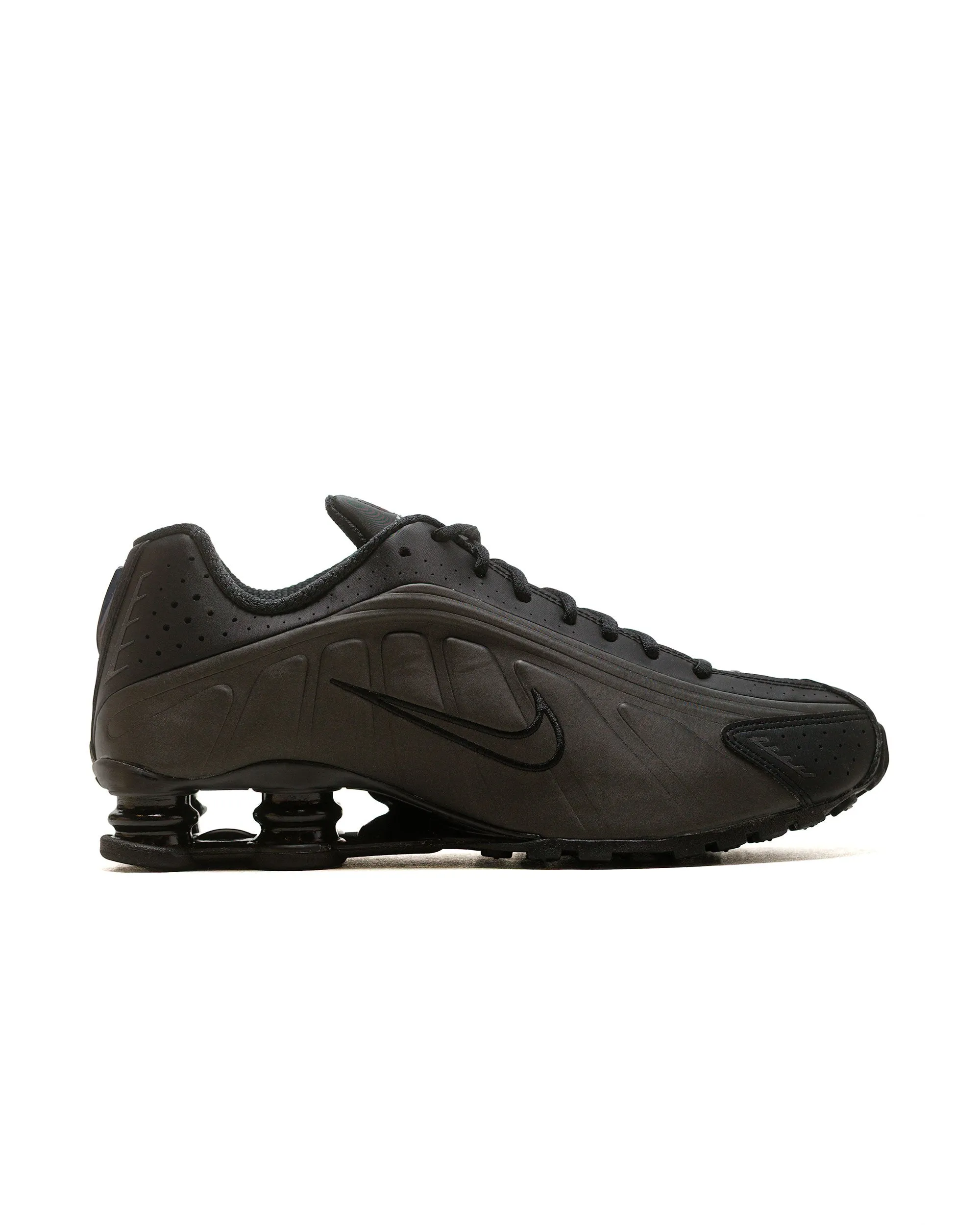 Nike Shox R4 Black/Bright Crimson sold by Lost & Found
