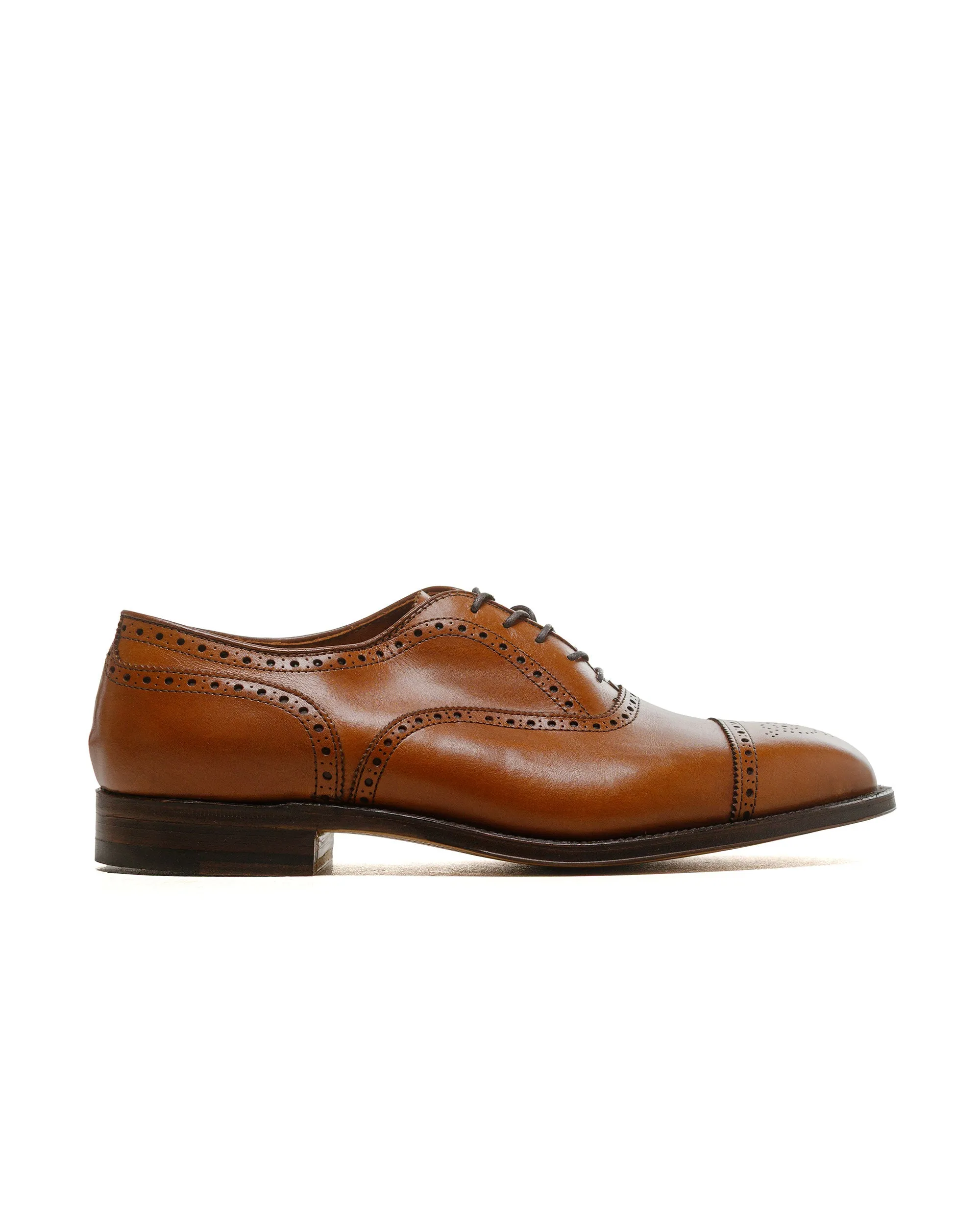 Alden Medallion Perf Tip Bal Oxford Burnished Tan Calfskin 911 sold by Lost & Found