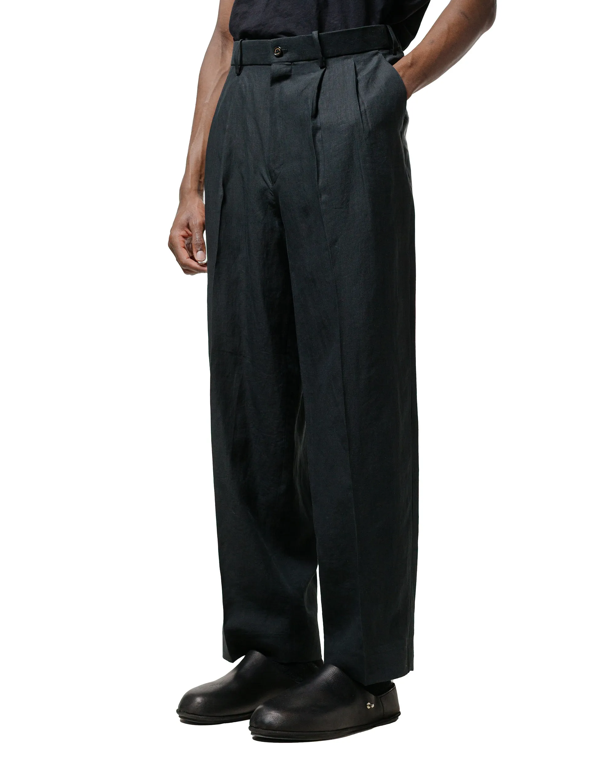 MARKAWARE Classic Fit Double Pleated Trousers 80/1 Hemp Typewriter-Cloth Black sold by Lost & Found product image thumbnail 2
